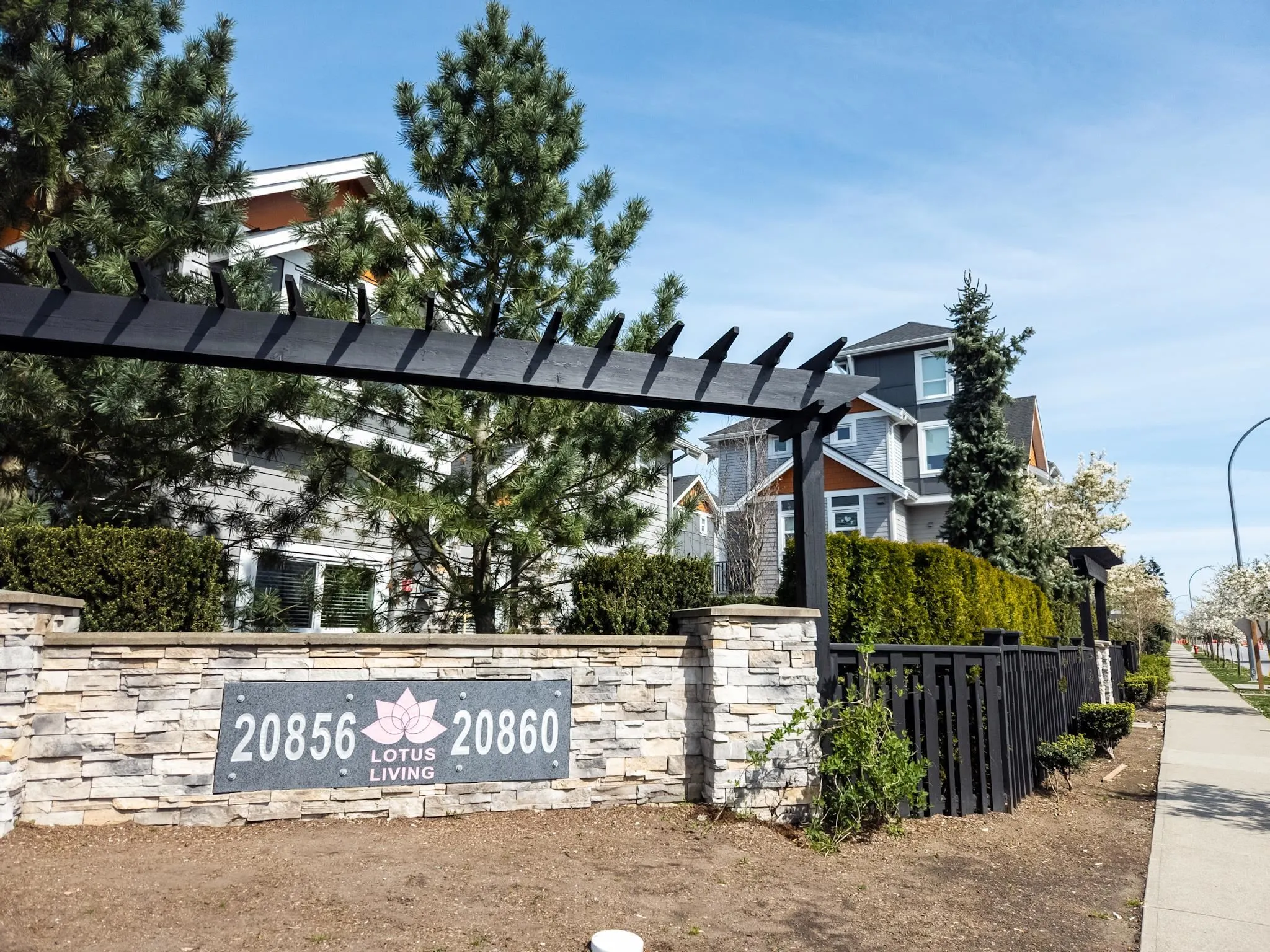 73 20860 76 Avenue