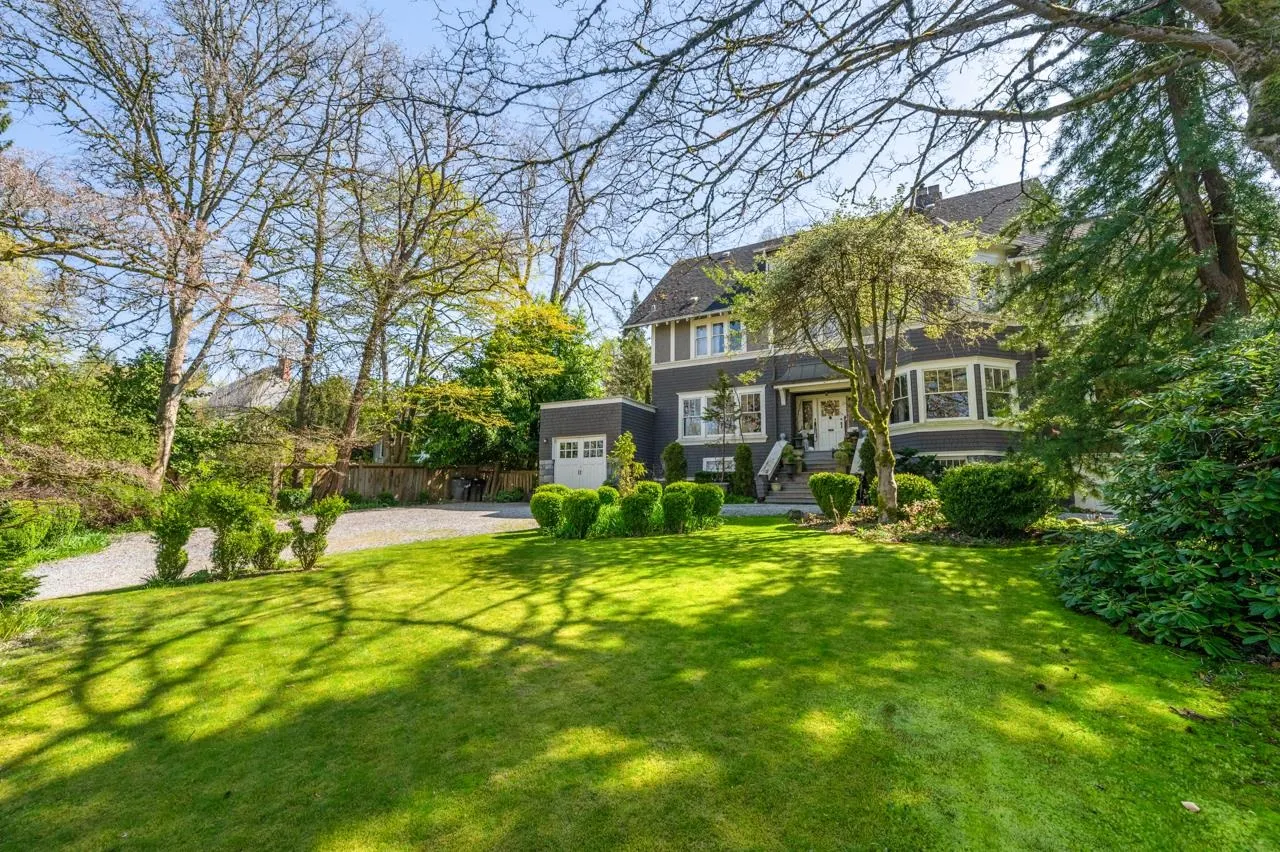 1650 Cedar Crescent