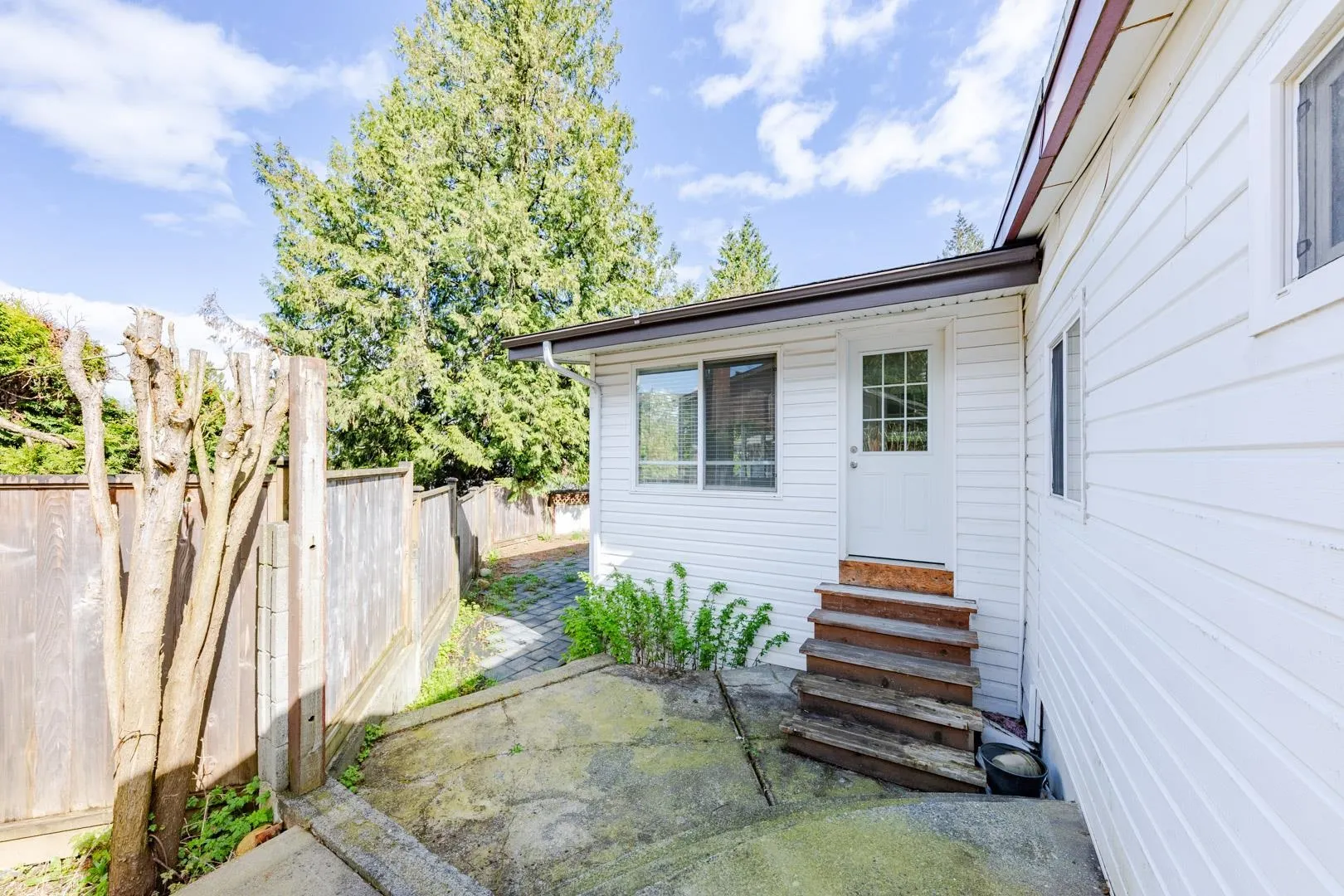 11411 Loughren Drive