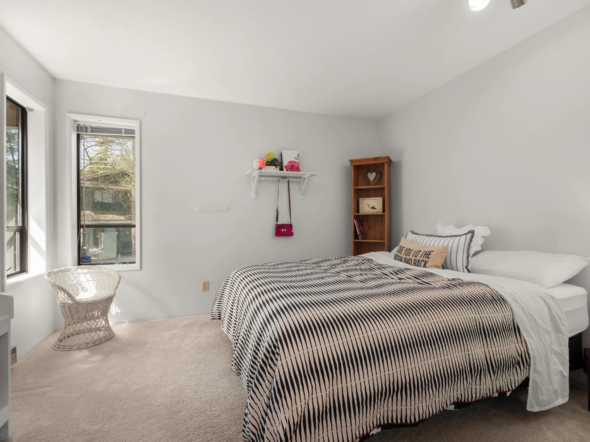 11623 Ridgecrest Drive