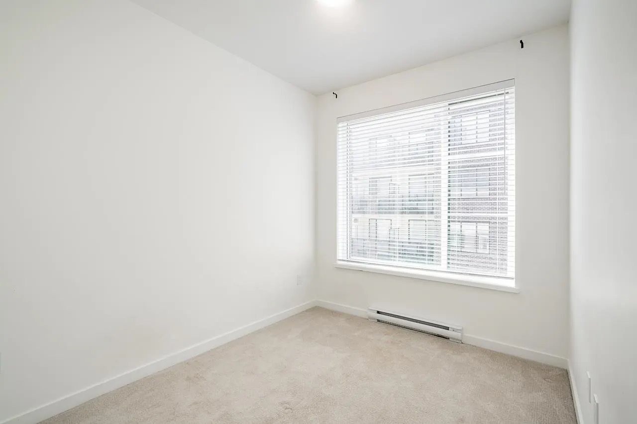 404 15825 85 Avenue
