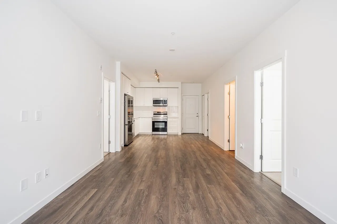 404 15825 85 Avenue
