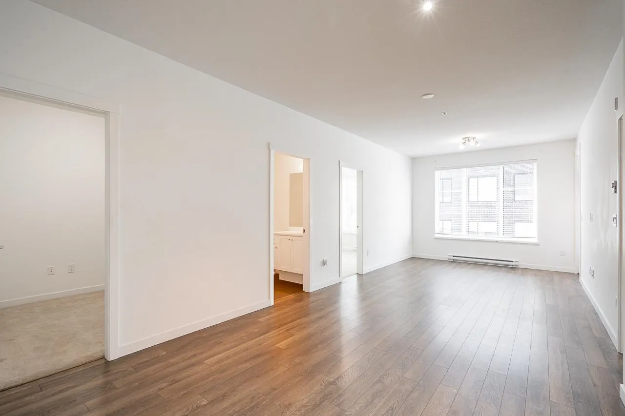 404 15825 85 Avenue