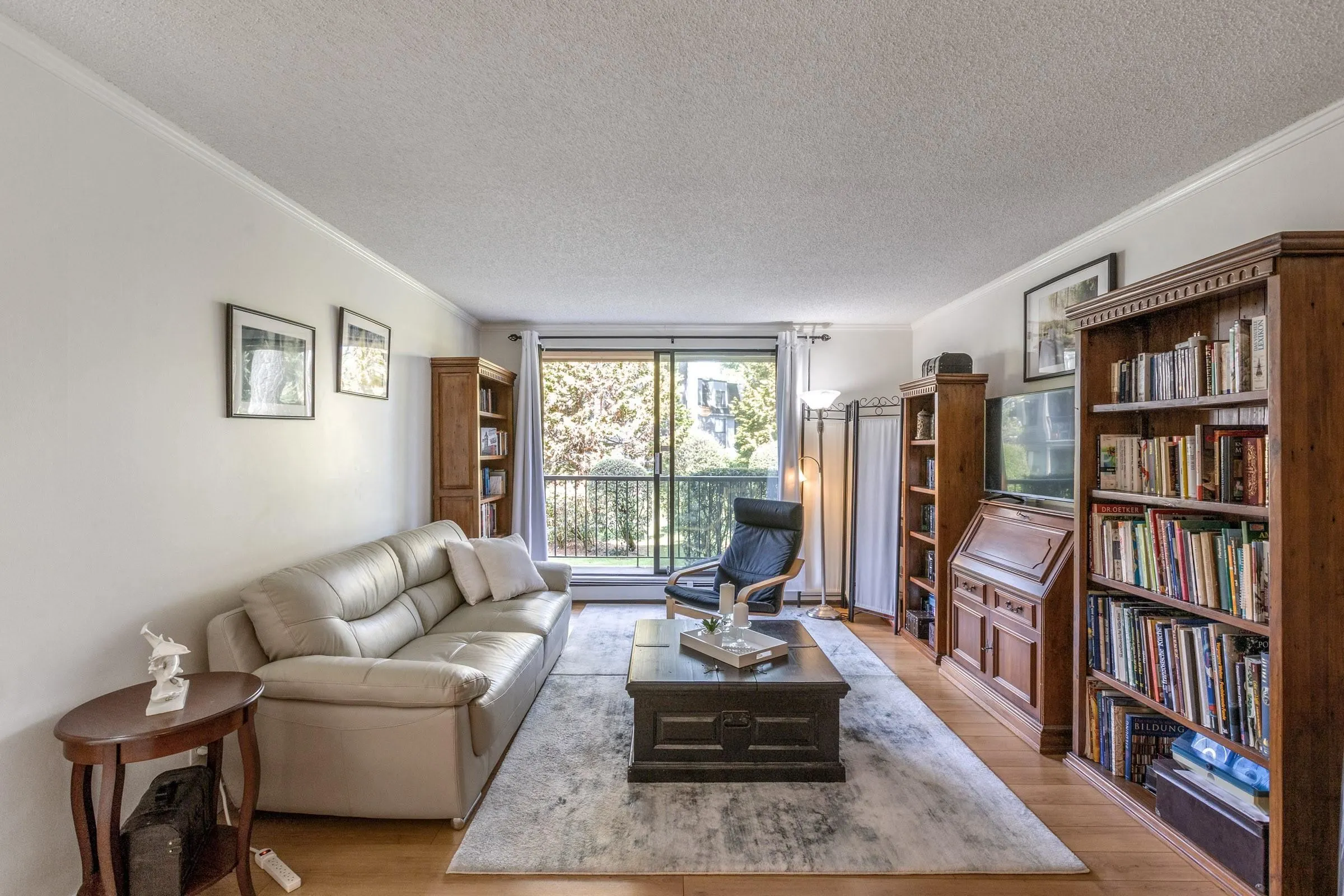 106 1720 Southmere Crescent