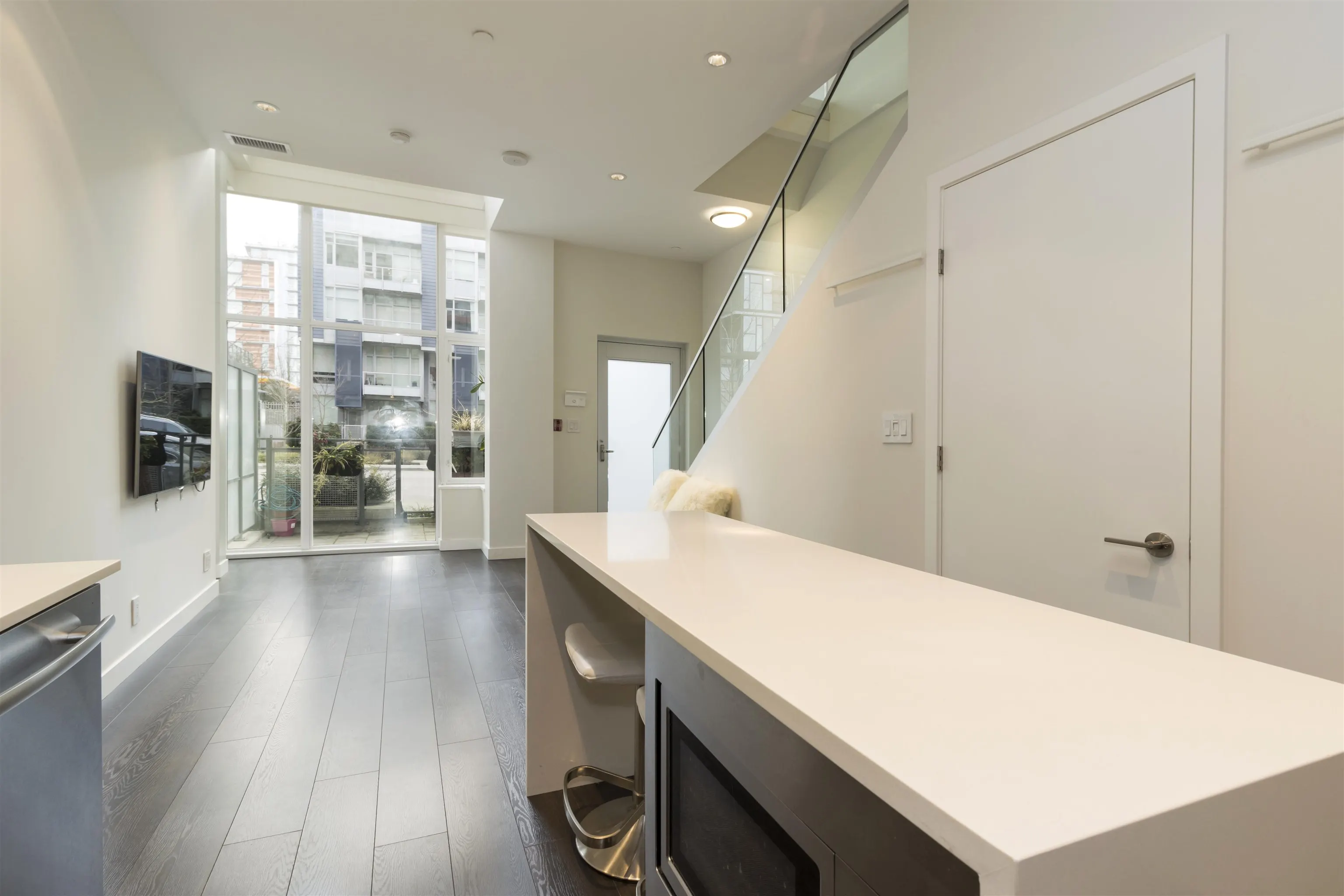 131 E 1st Avenue