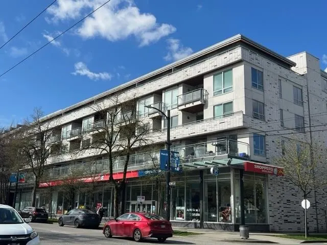 205 3333 Main Street