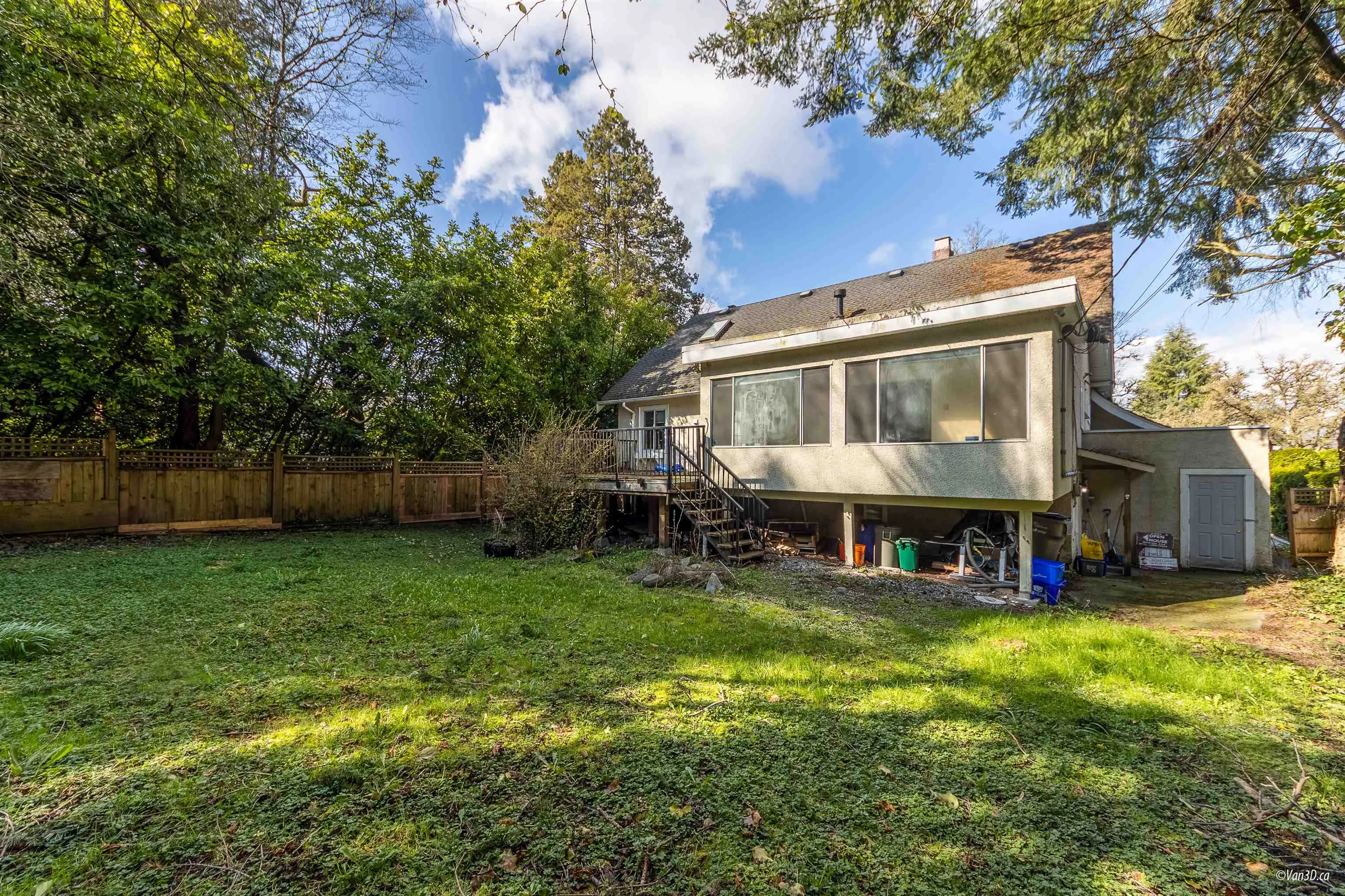 2146 W 33rd Avenue