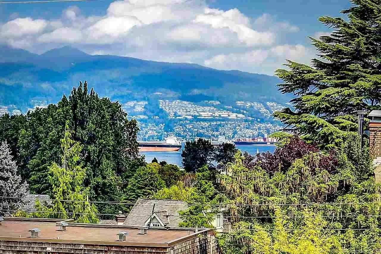 4333 Locarno Crescent
