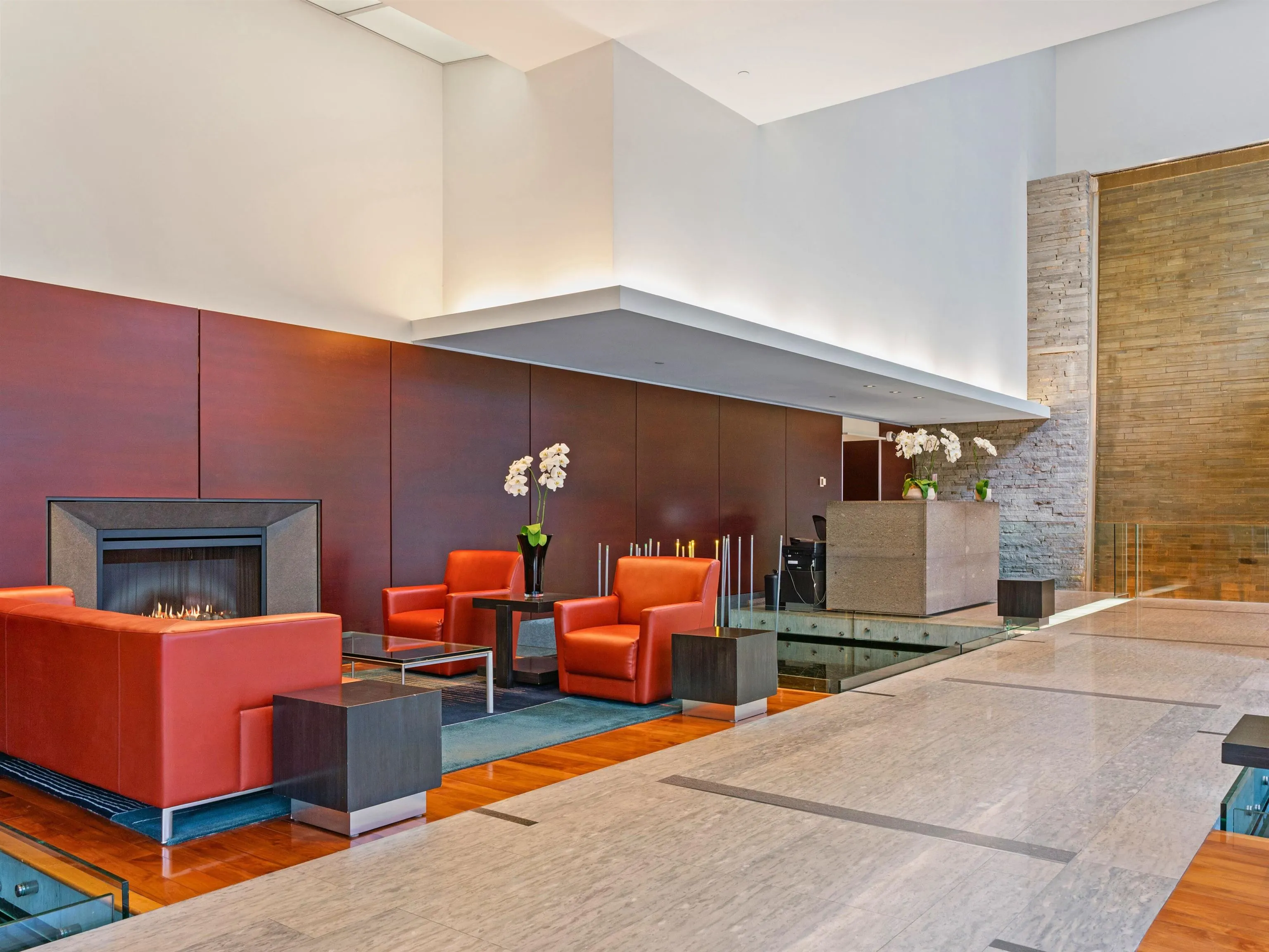 2803 1077 W Cordova Street