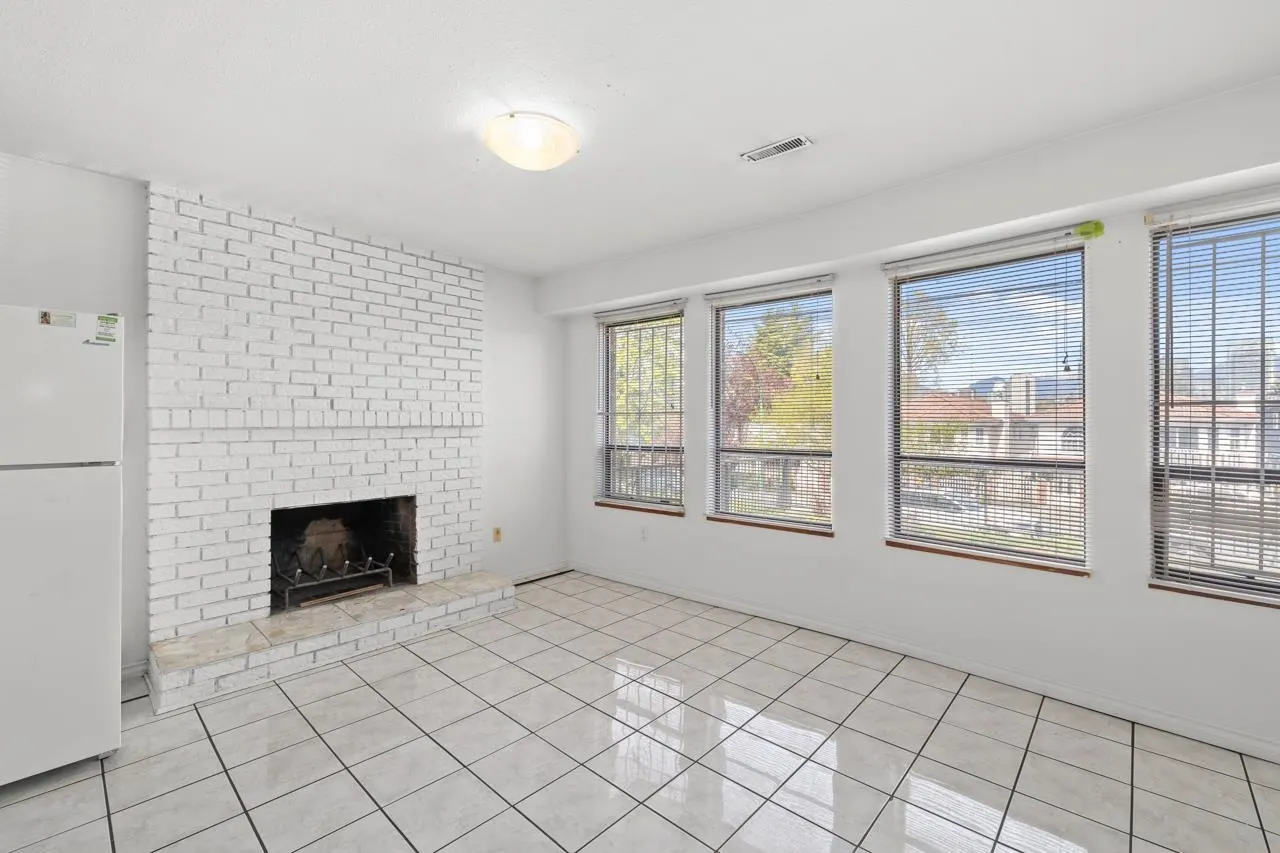 5286 Dominion Street