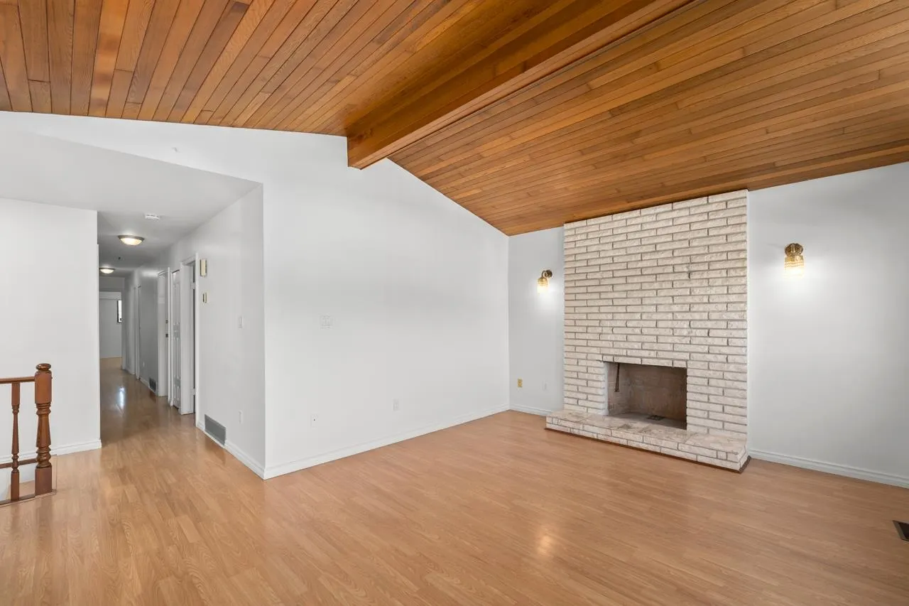 5286 Dominion Street