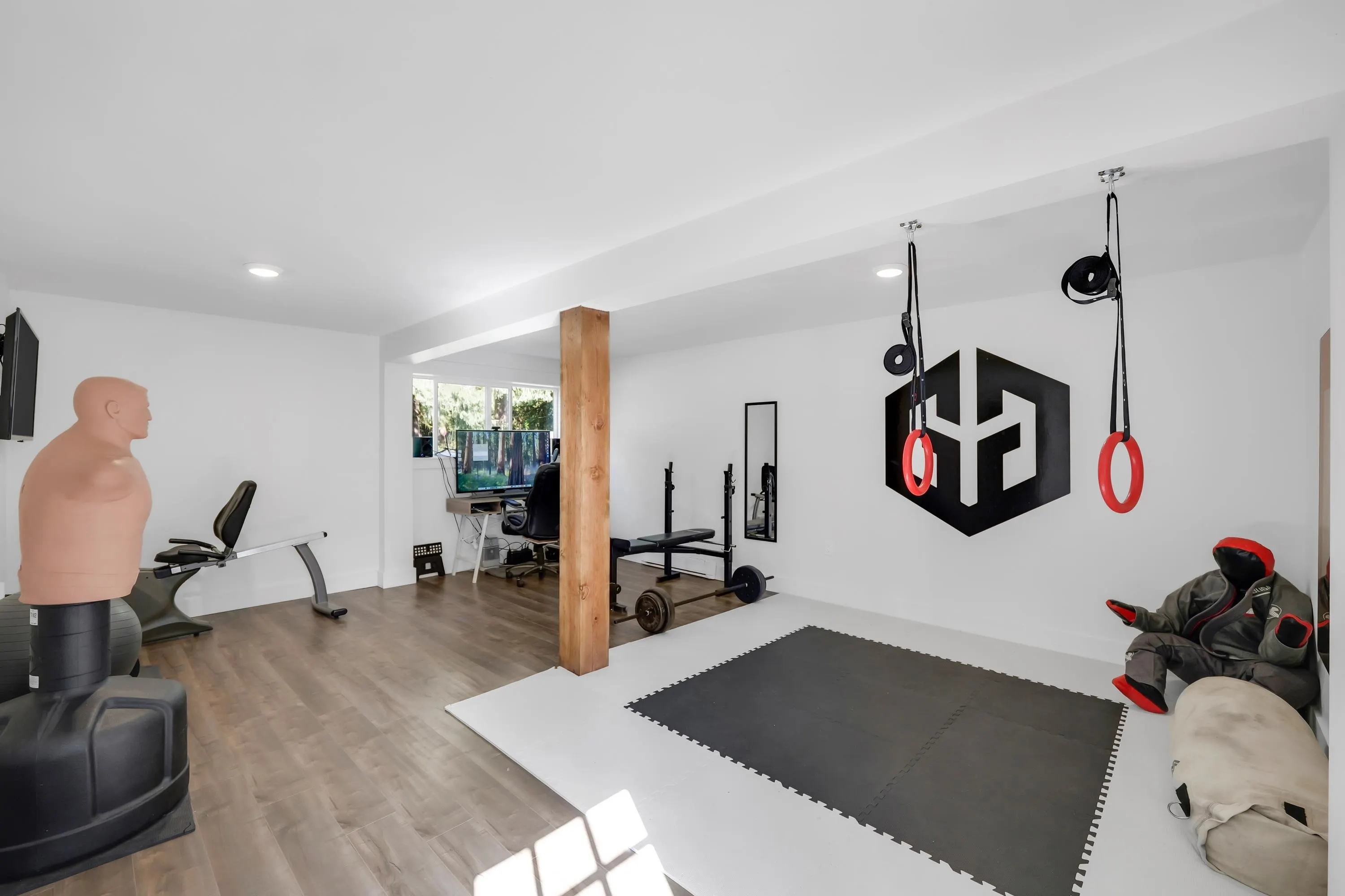 14886 Squamish Valley Road