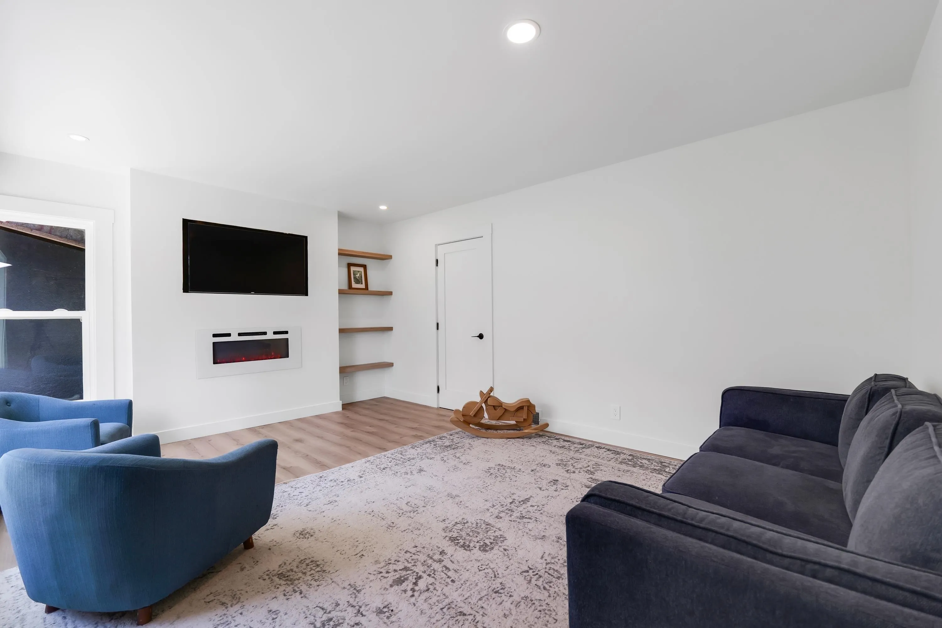 14886 Squamish Valley Road