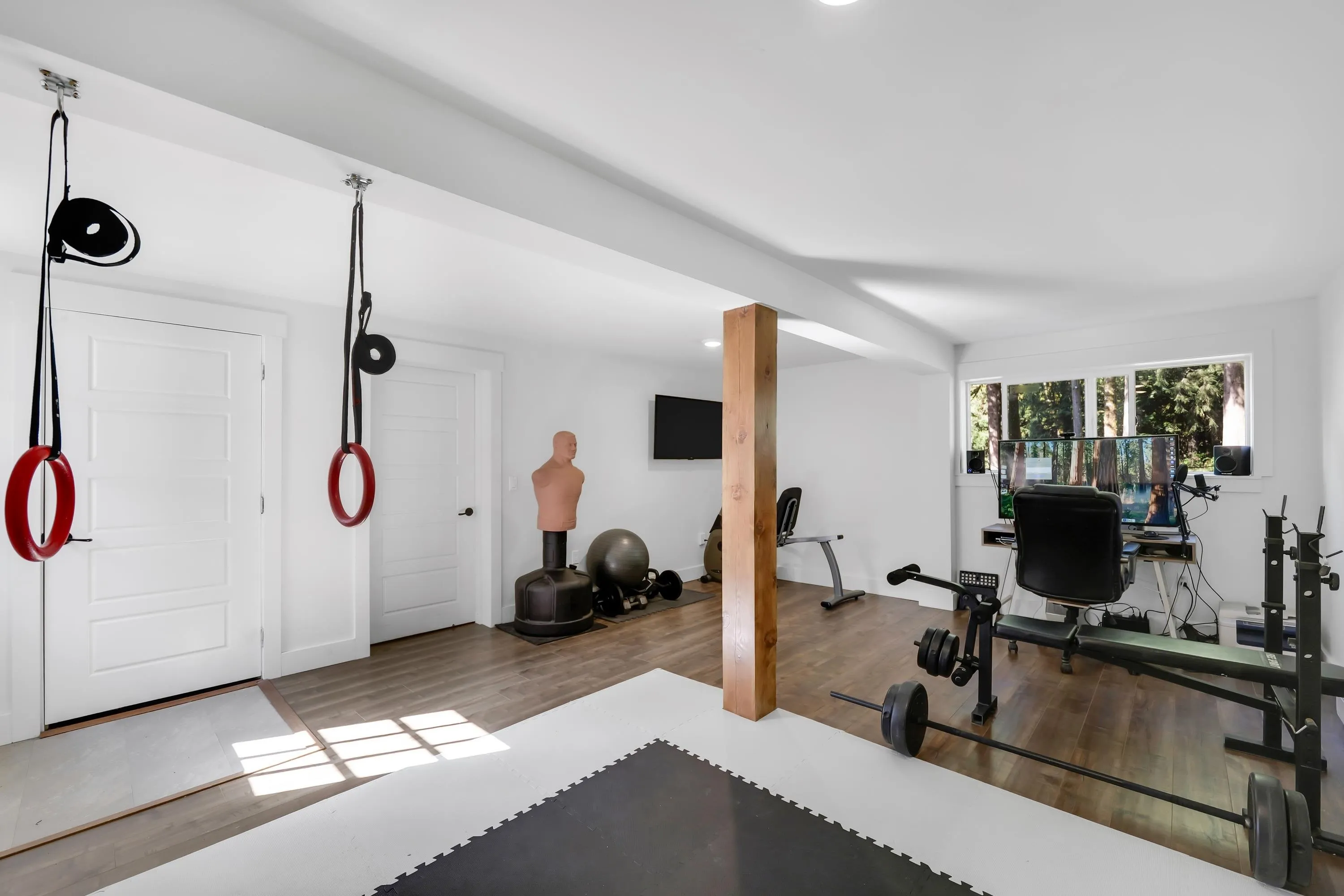 14886 Squamish Valley Road