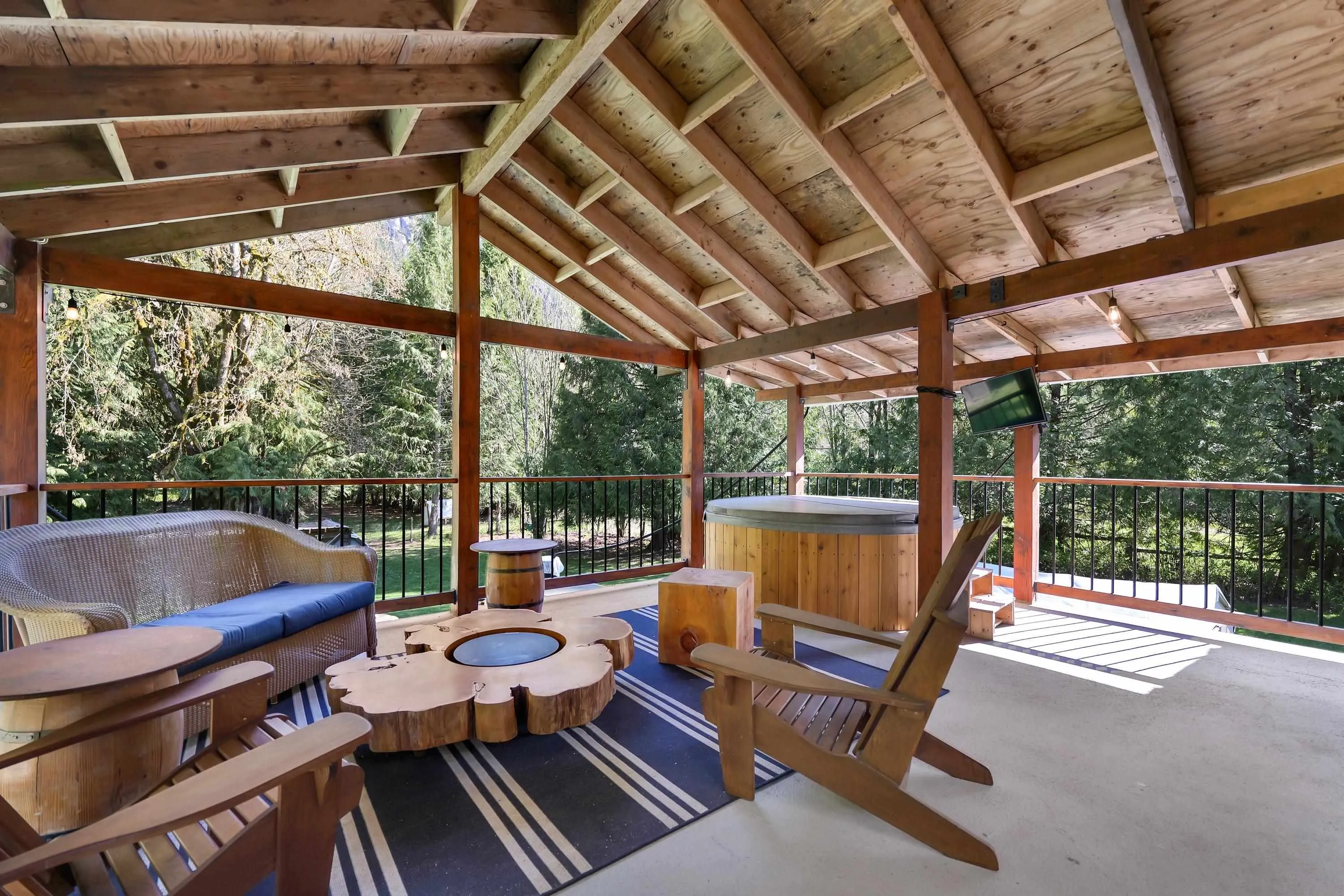 14886 Squamish Valley Road