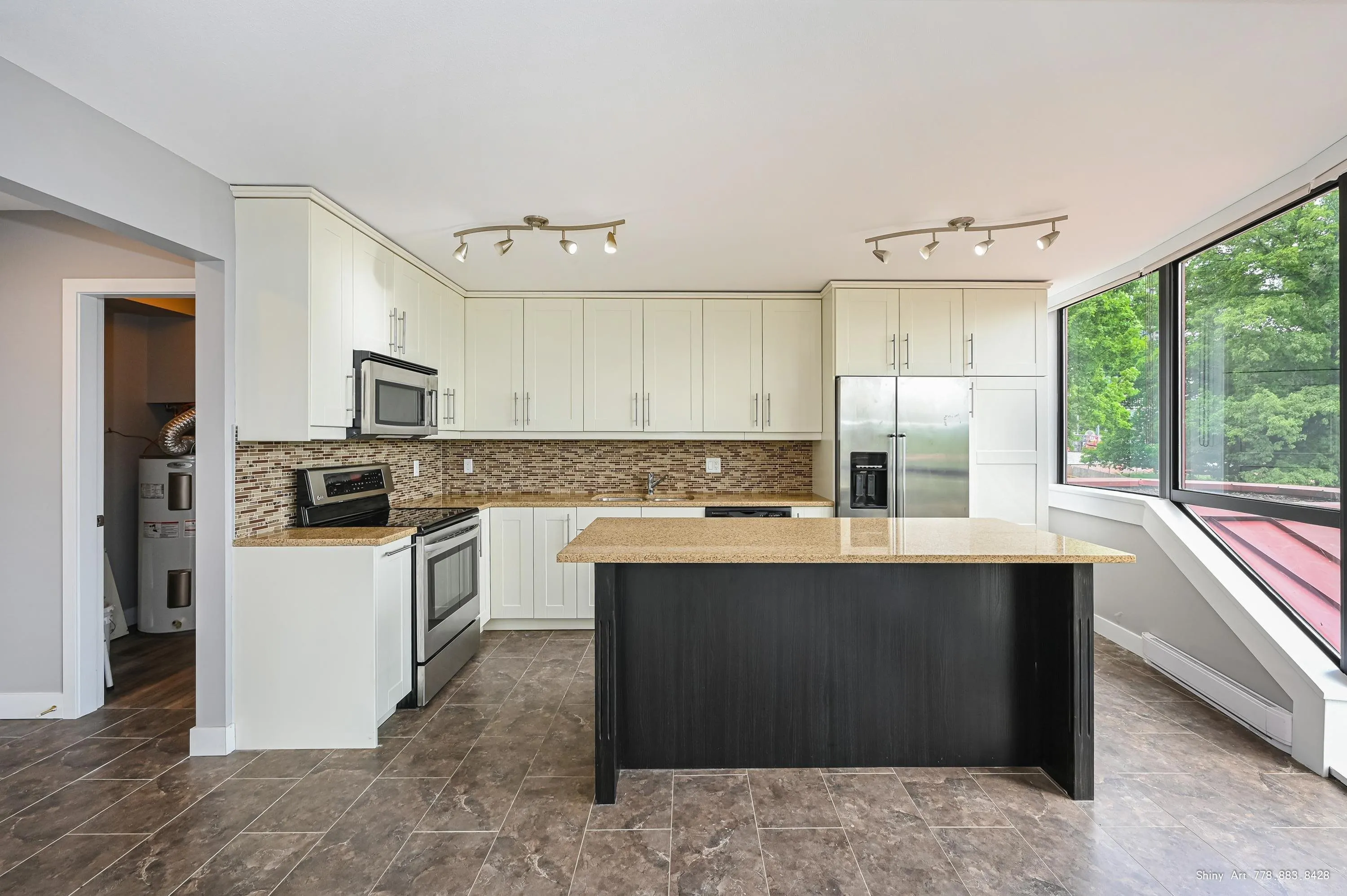 102 38 Leopold Place