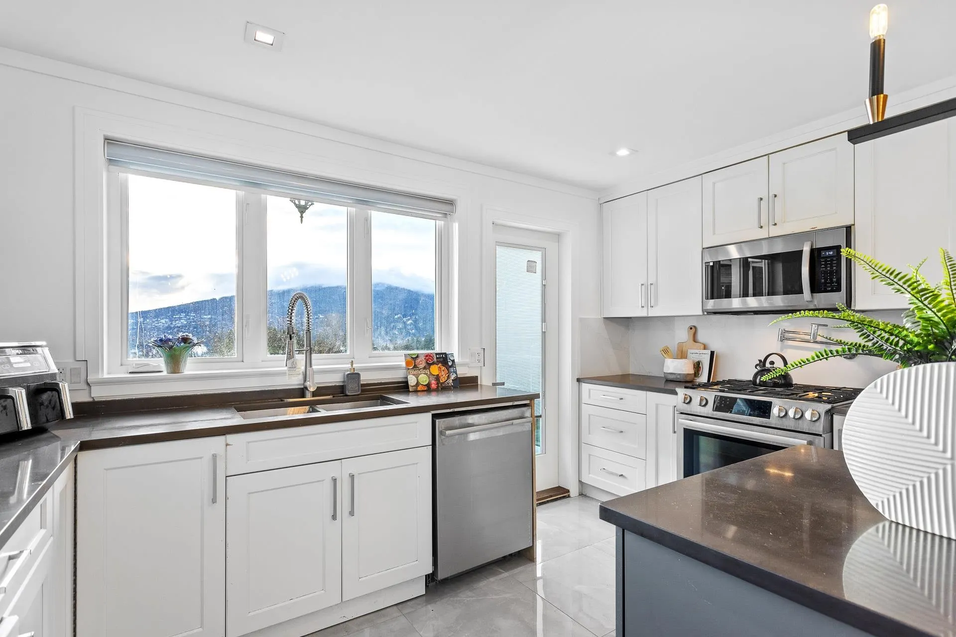 5117 Francisco Court