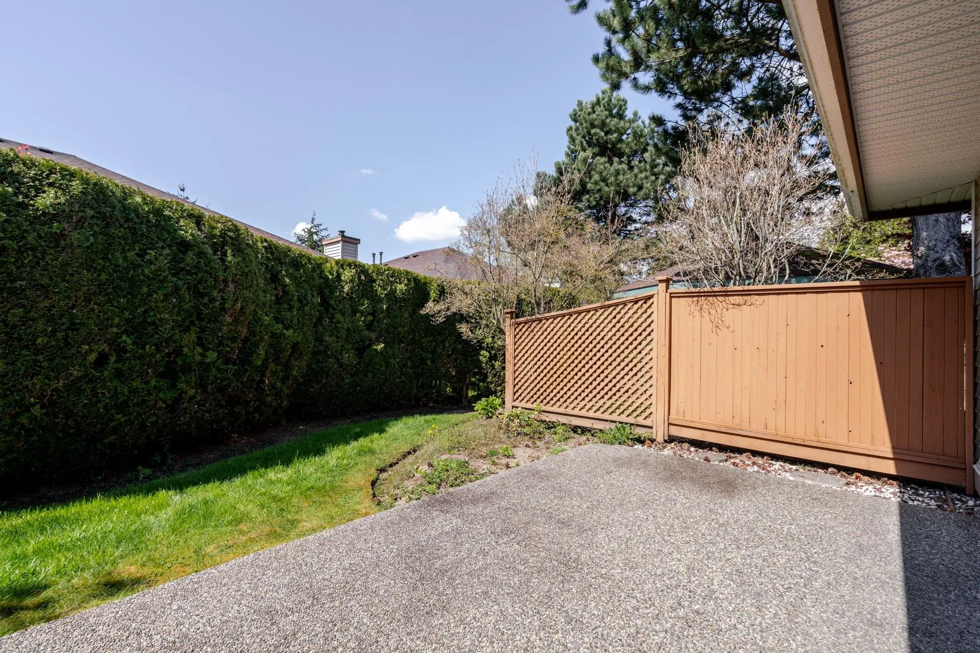 21 18939 65 Avenue