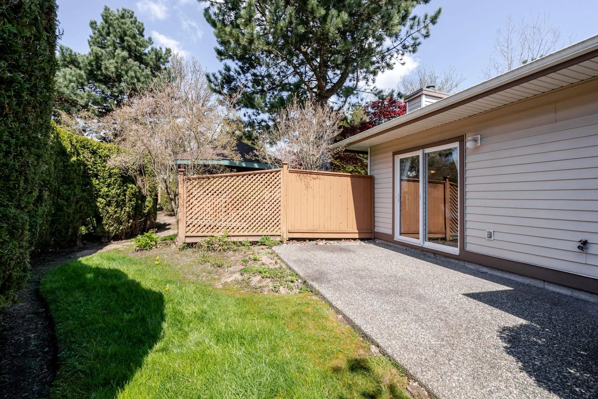 21 18939 65 Avenue