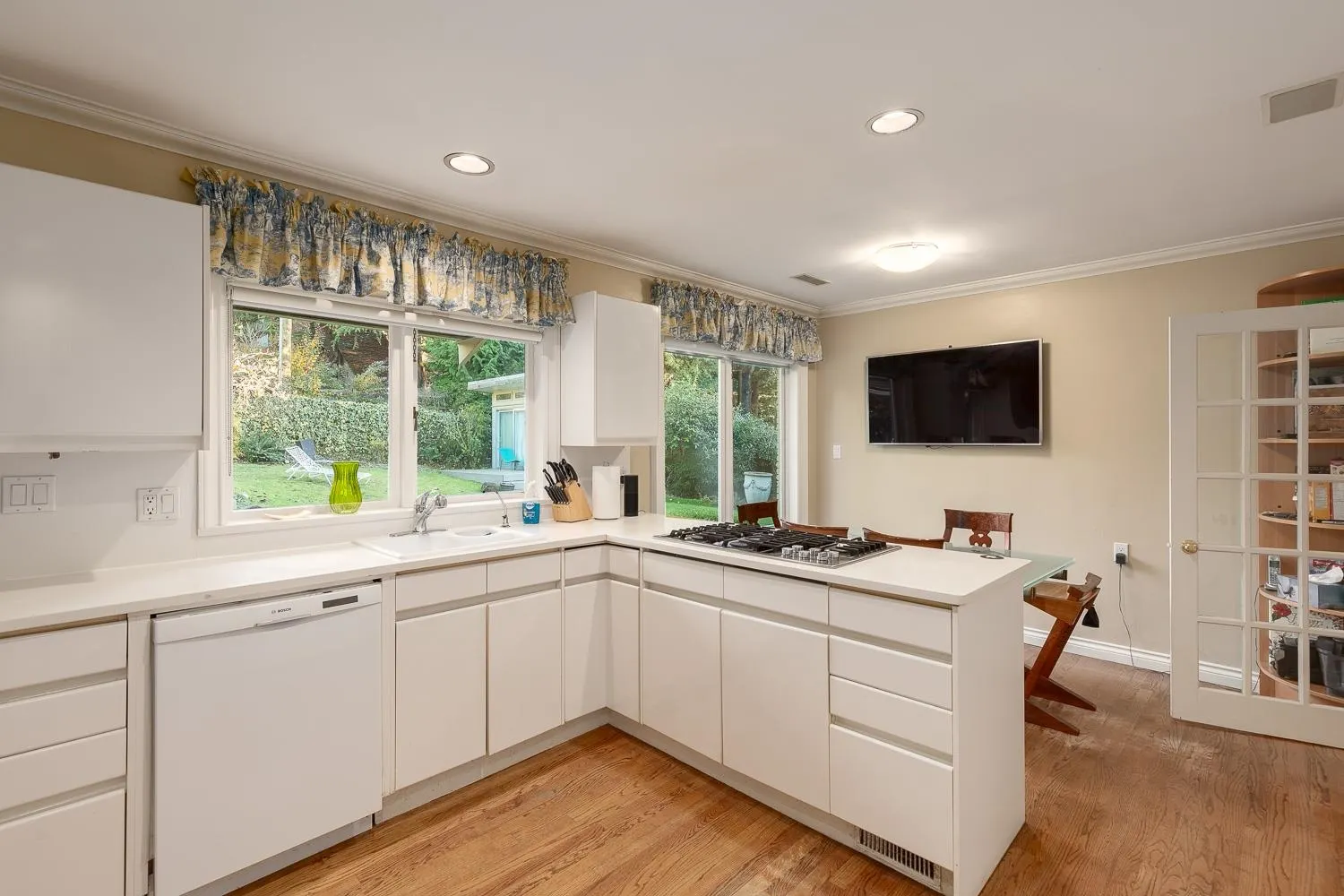 6456 Mackenzie Place