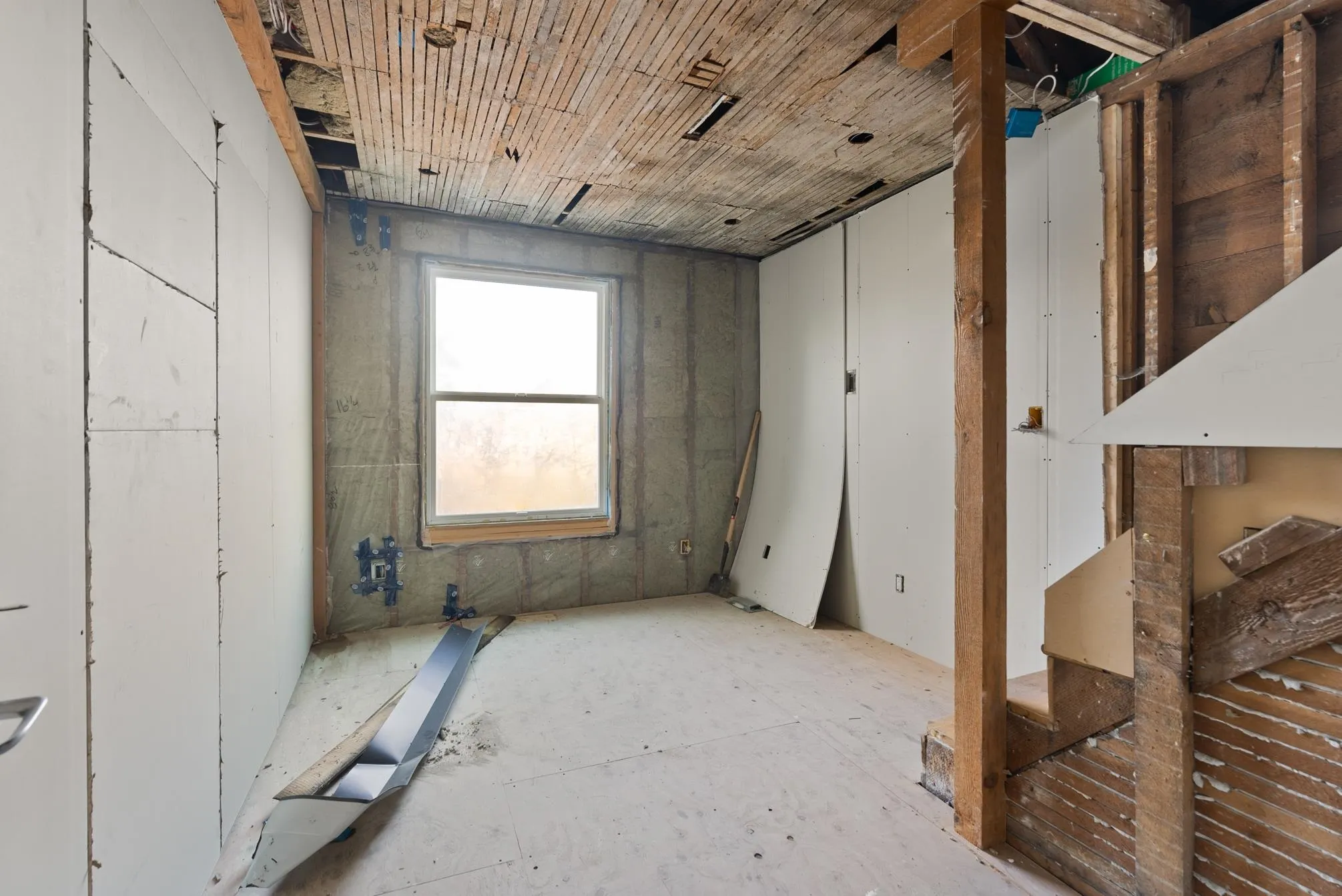 3044 Glen Drive