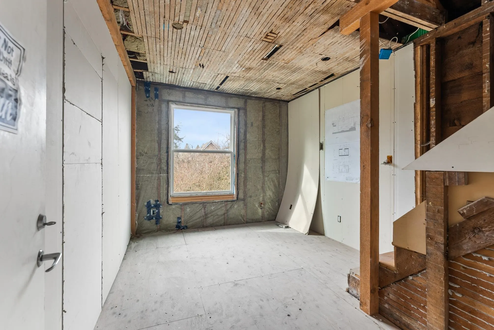 3044 Glen Drive