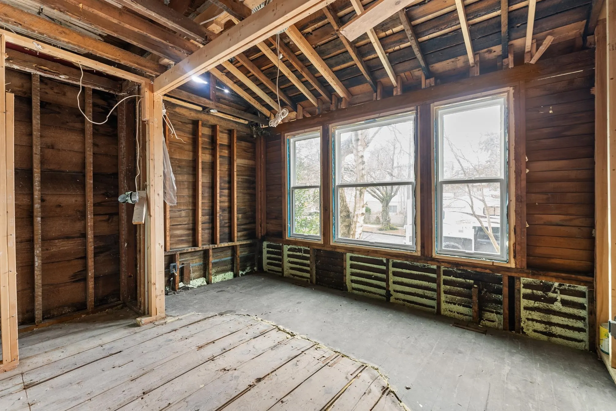 3044 Glen Drive