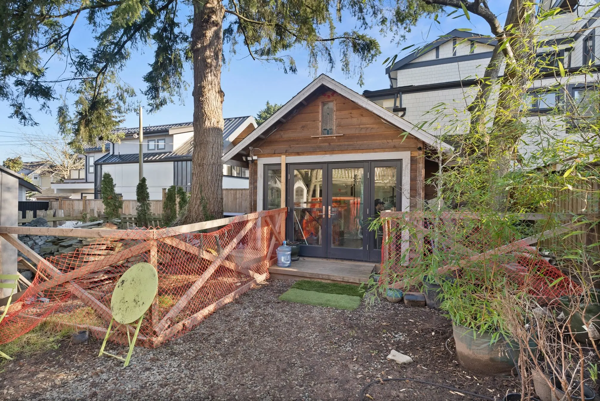 3044 Glen Drive