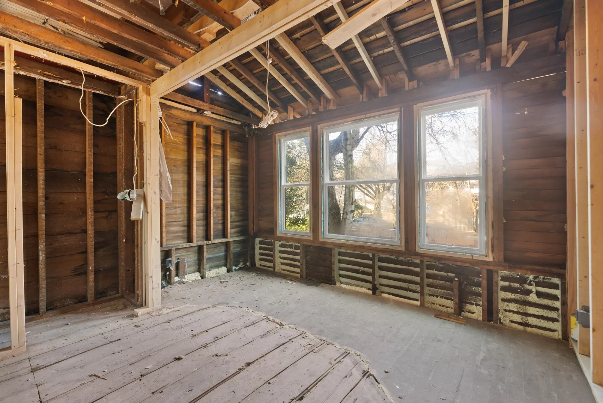 3044 Glen Drive