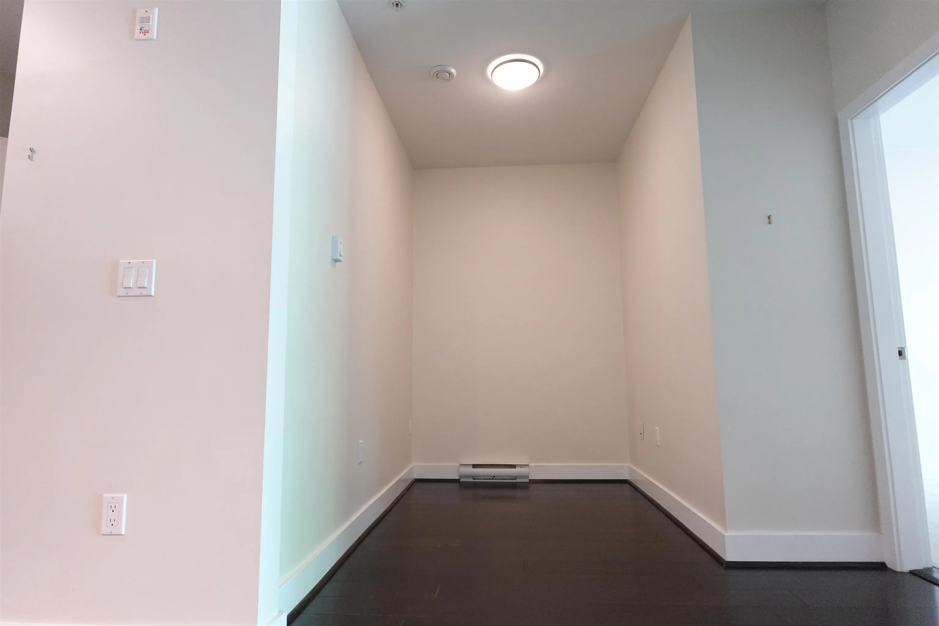 210 6628 120 Street