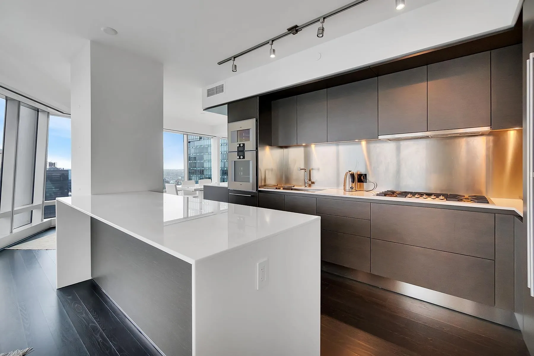5006 1151 W Georgia Street