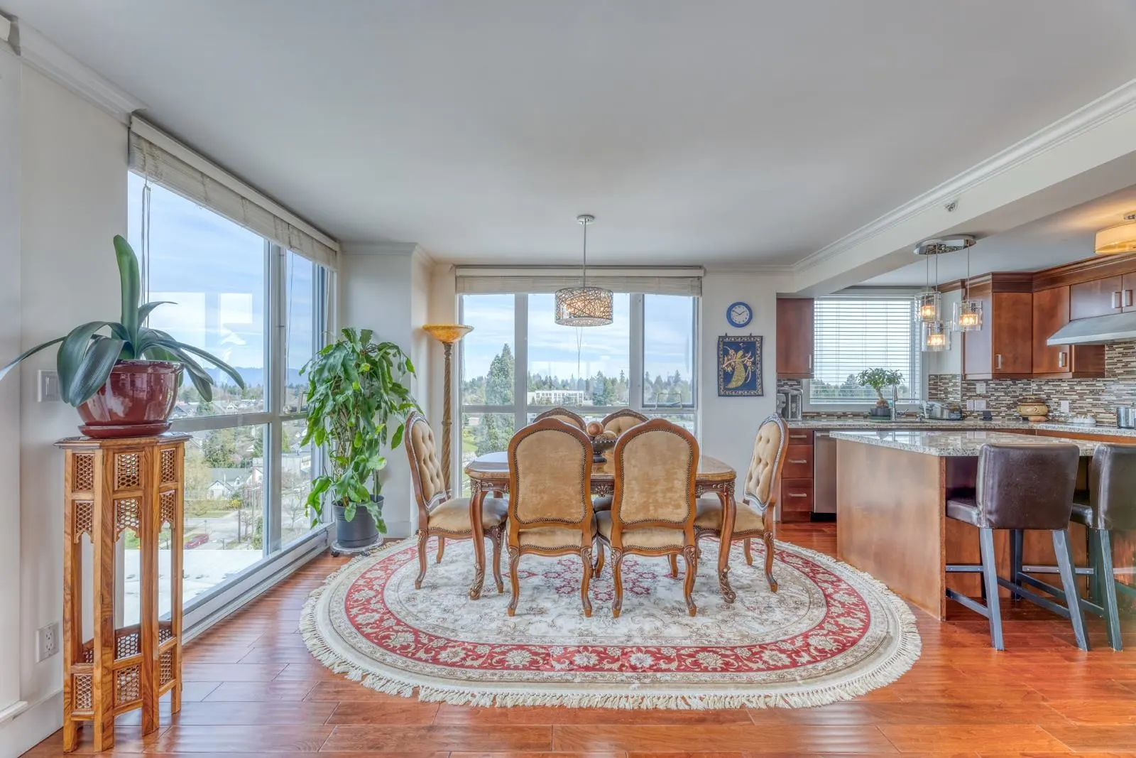 PH1 2121 W 38th Avenue