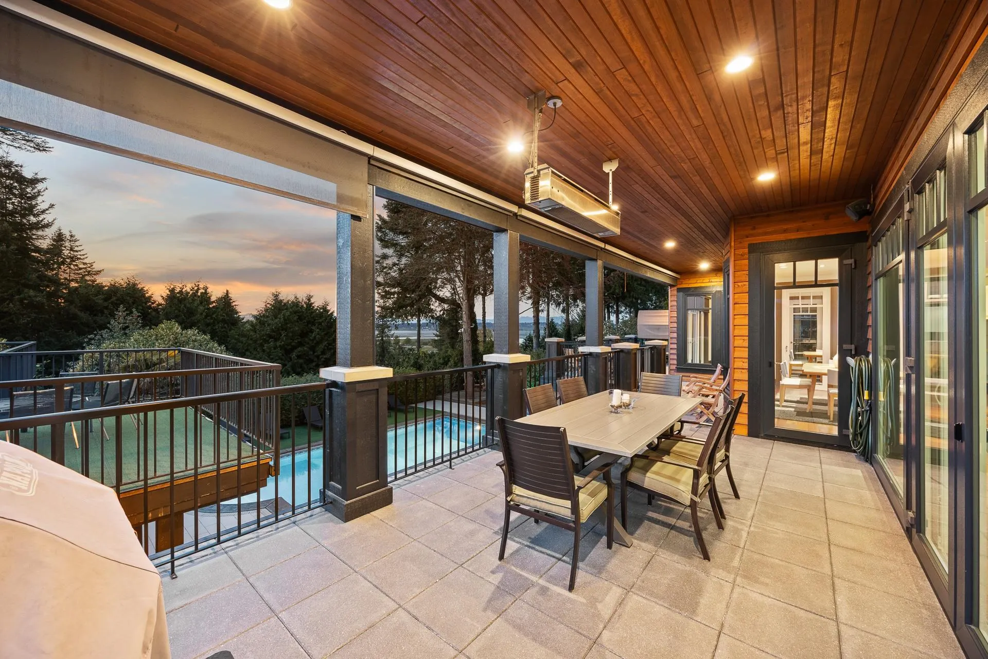 2737 Crescent Drive