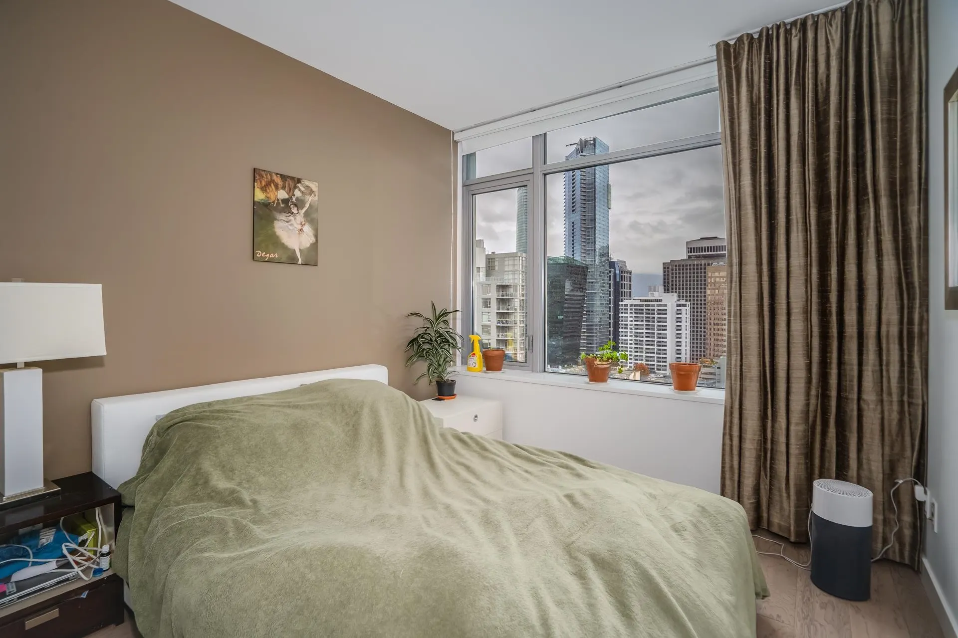 1906 1028 Barclay Street