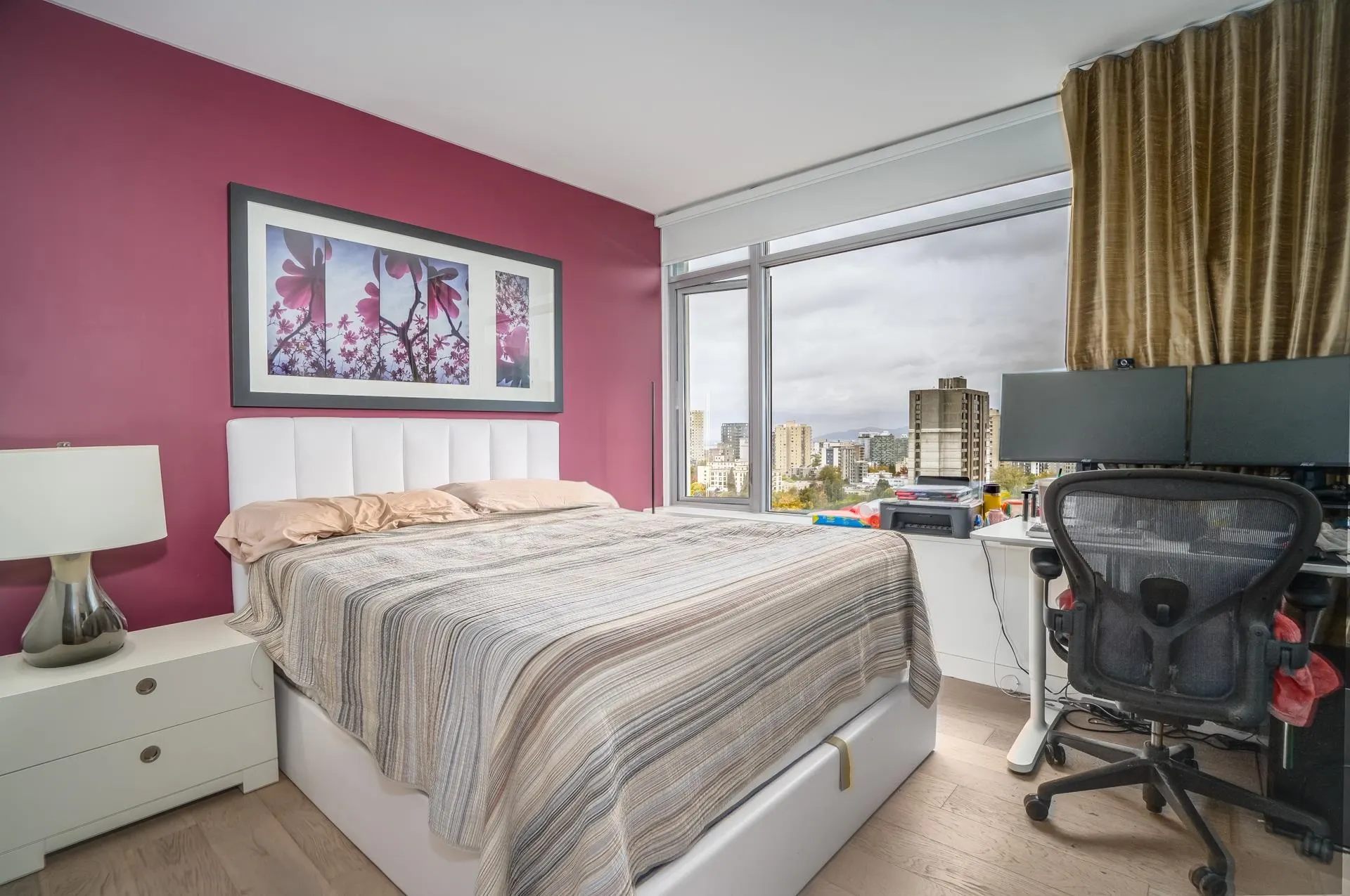 1906 1028 Barclay Street
