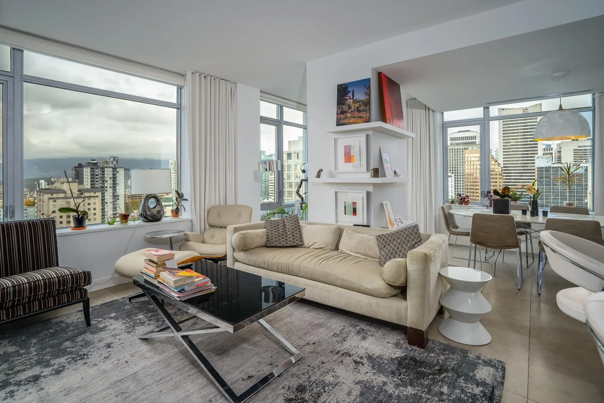 1906 1028 Barclay Street