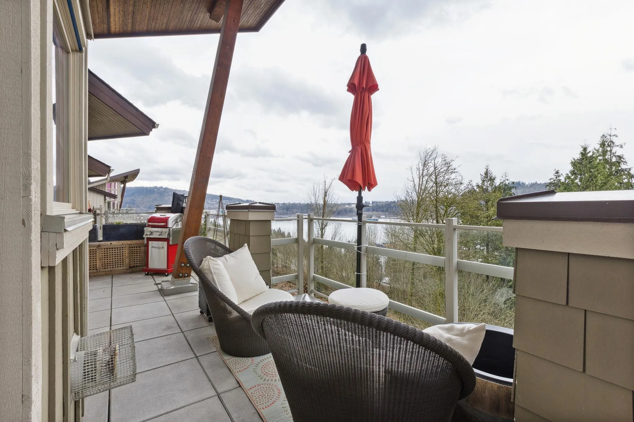 501 560 Raven Woods Drive