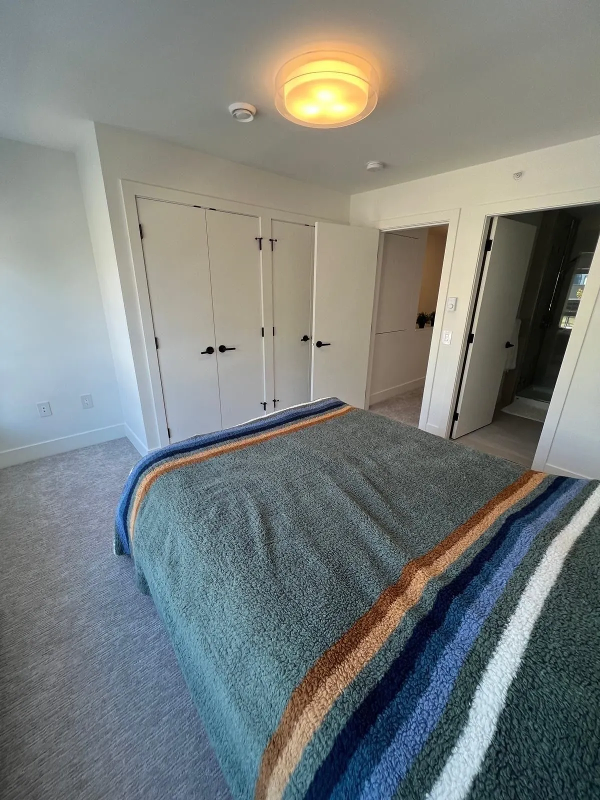 1411 Shoal Way