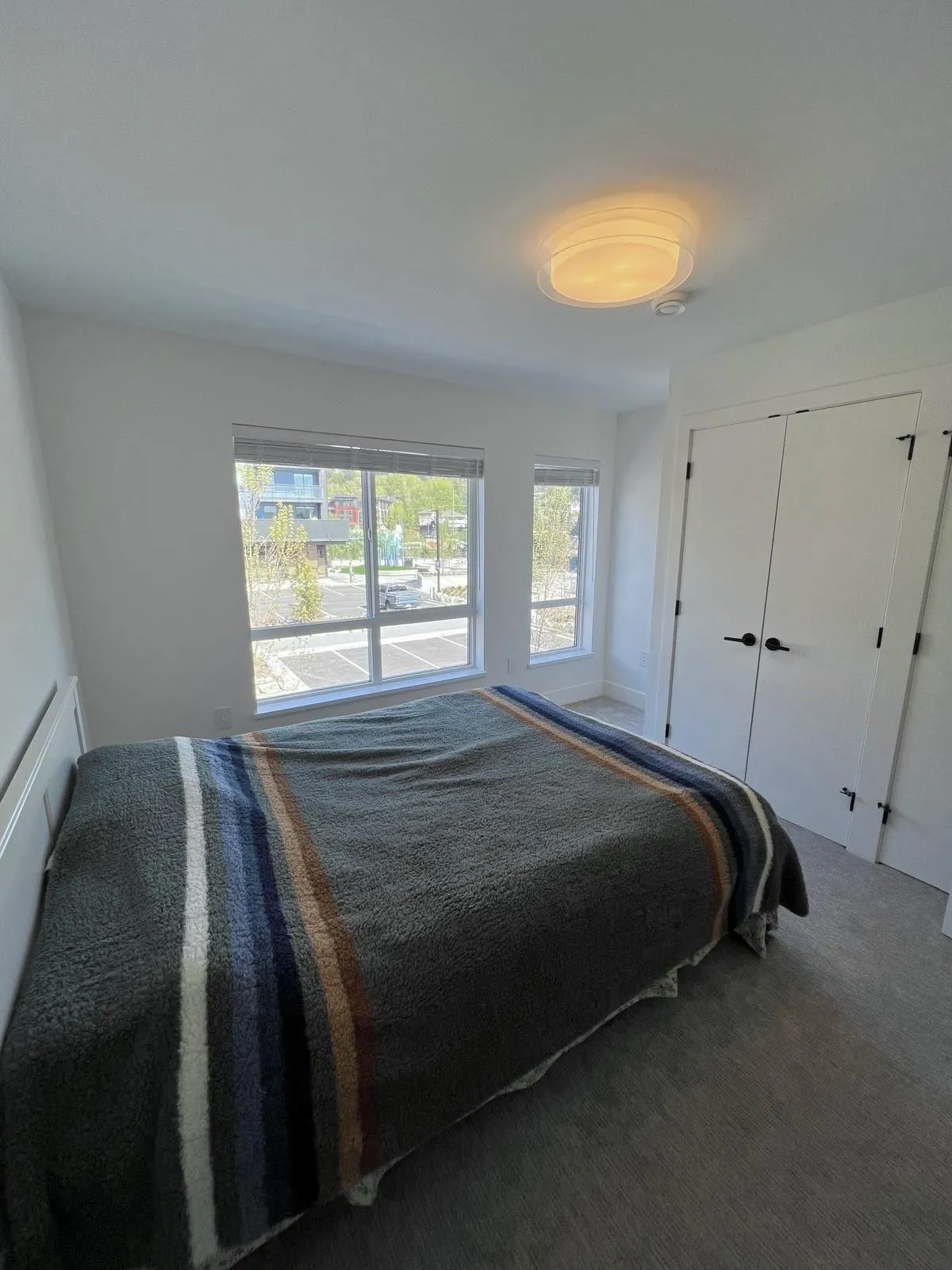 1411 Shoal Way