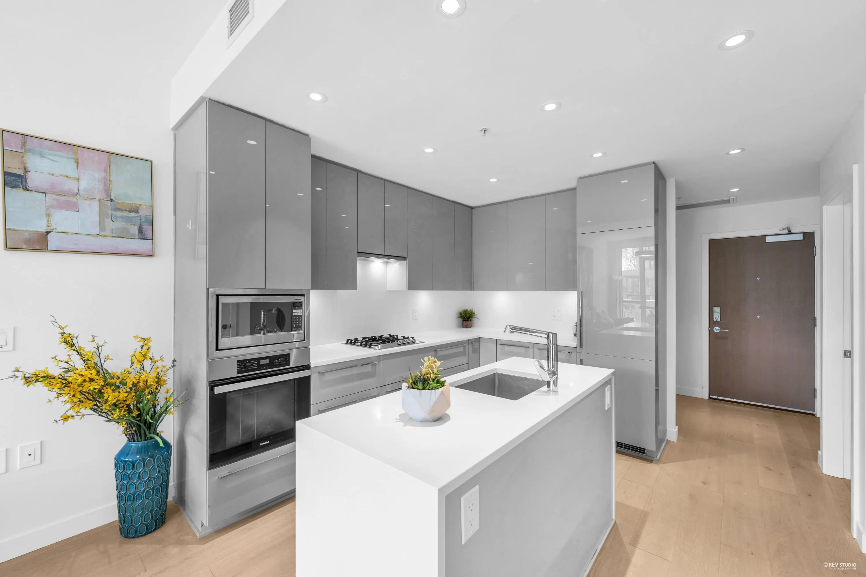 406 5189 Cambie Street