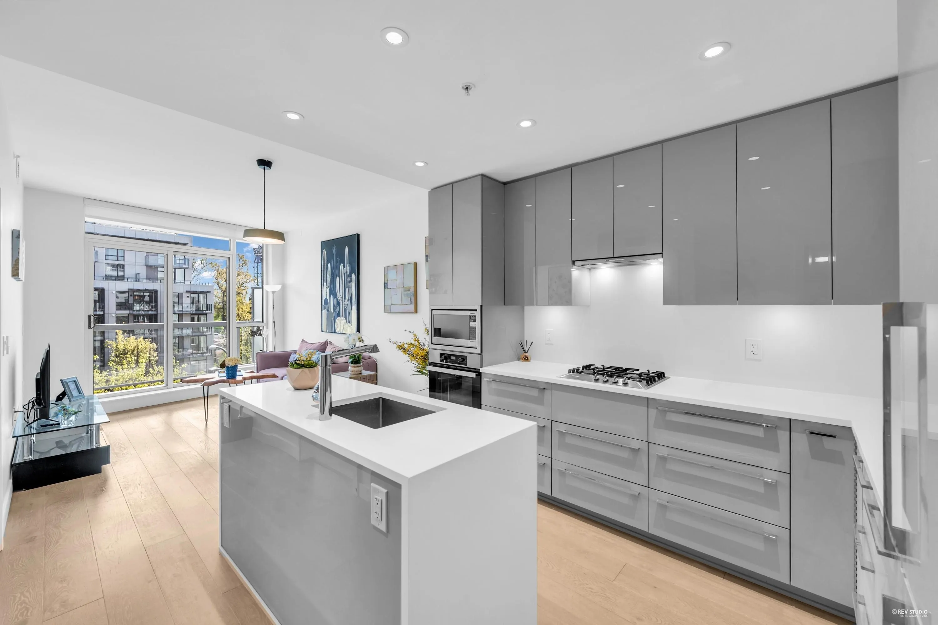 406 5189 Cambie Street