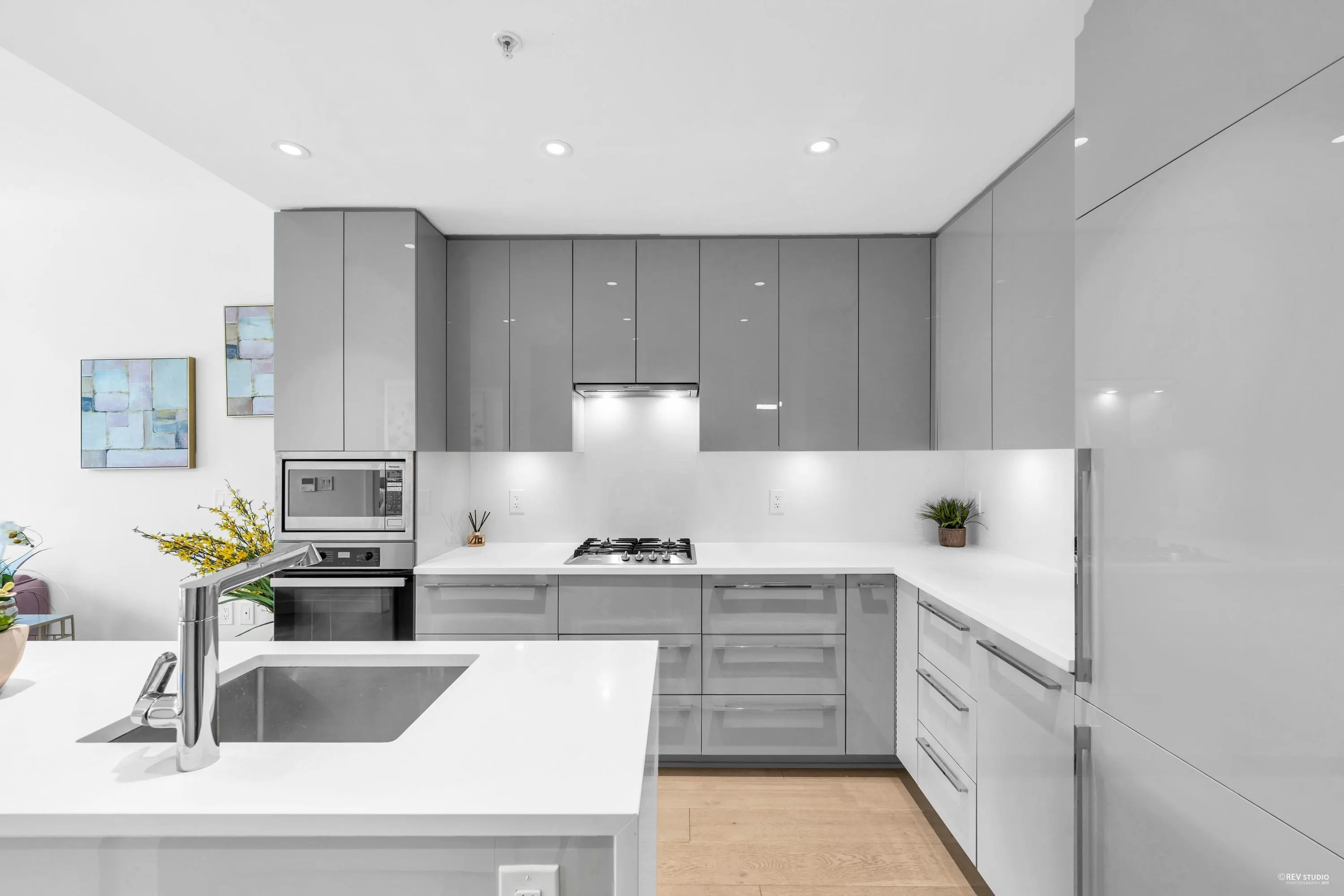 406 5189 Cambie Street