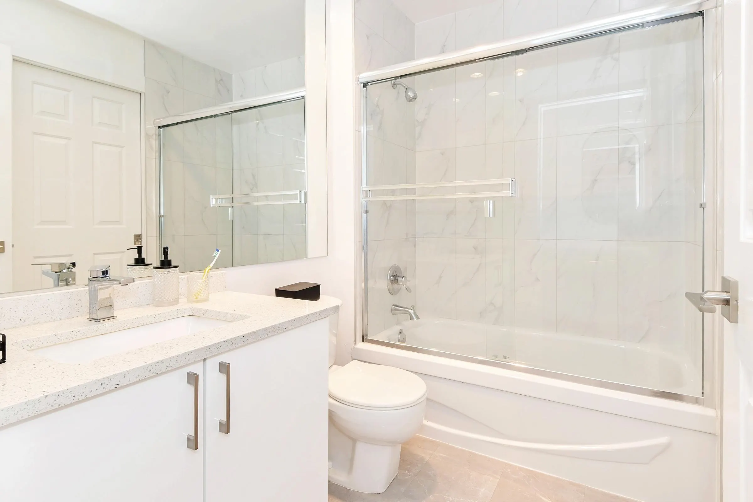 2004 14881 103a Avenue