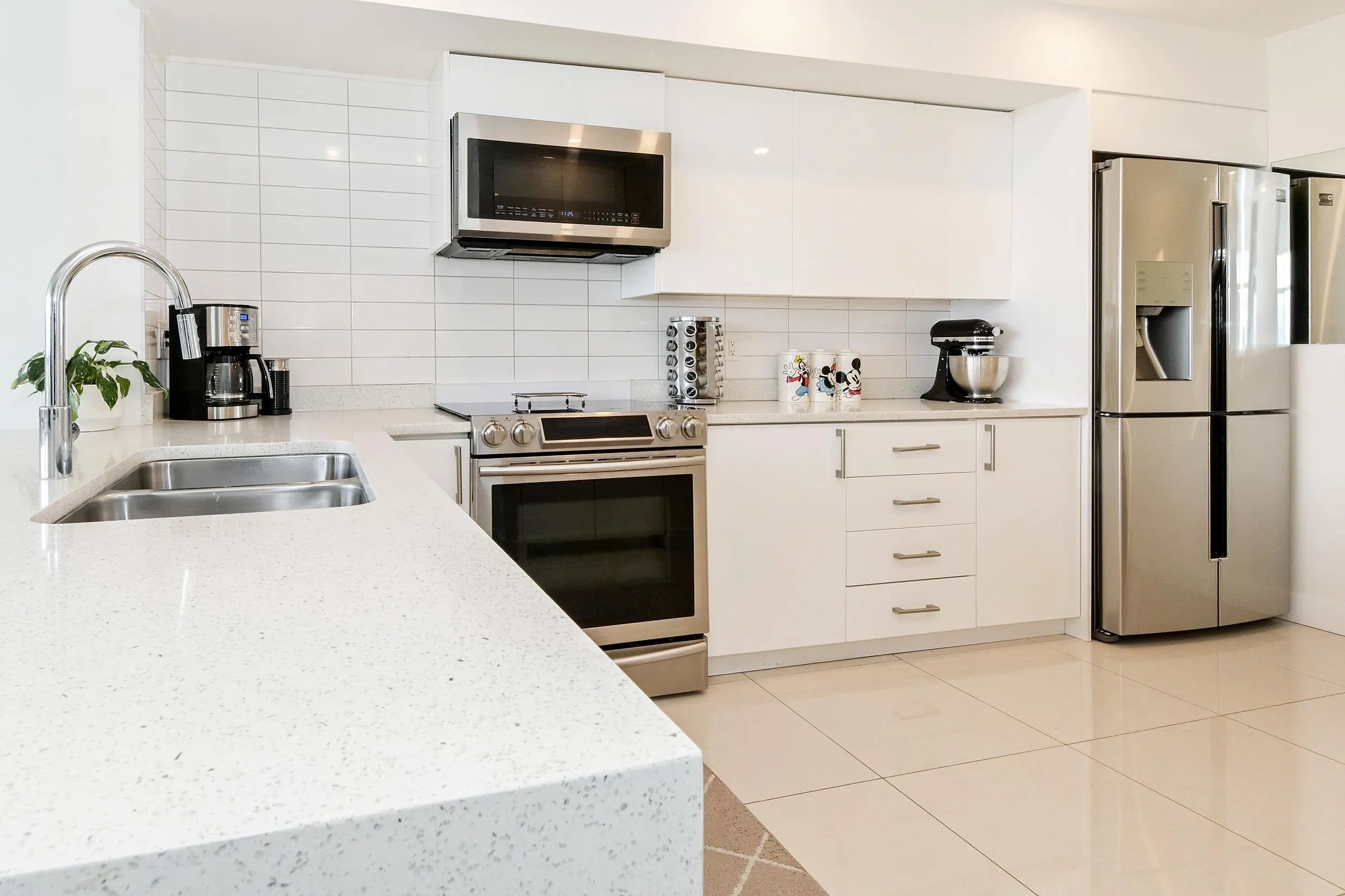 2004 14881 103a Avenue