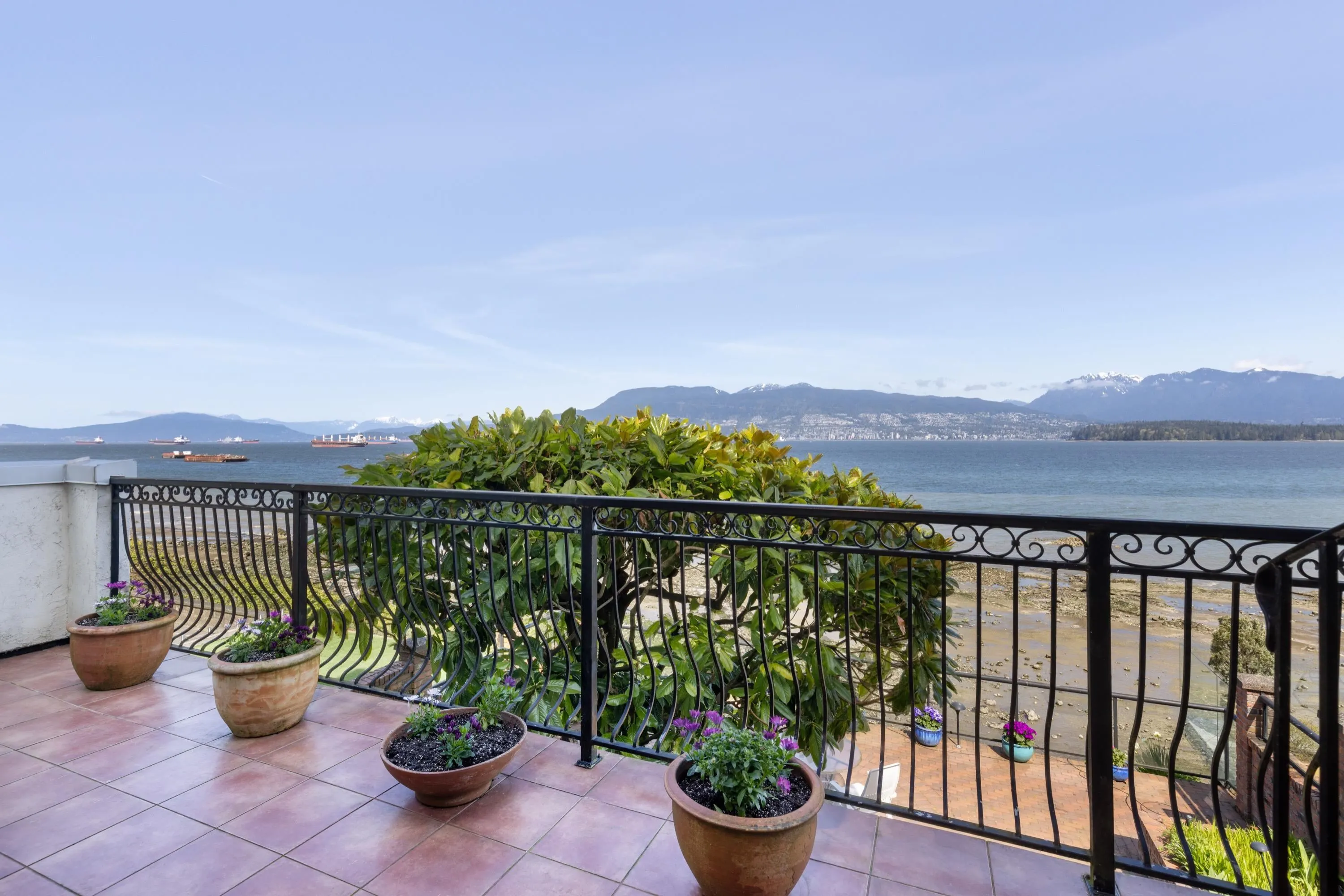 3167 Point Grey Road