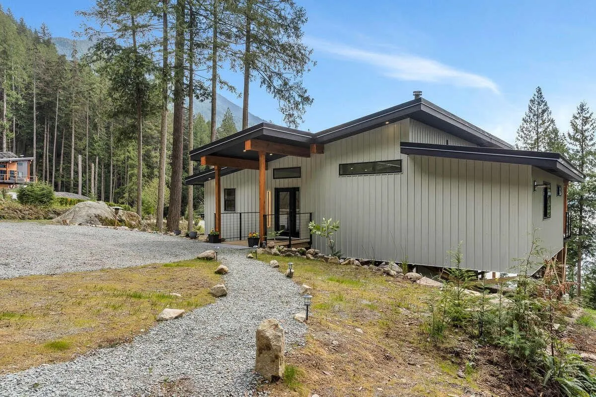 Lot 12 Williams Landing