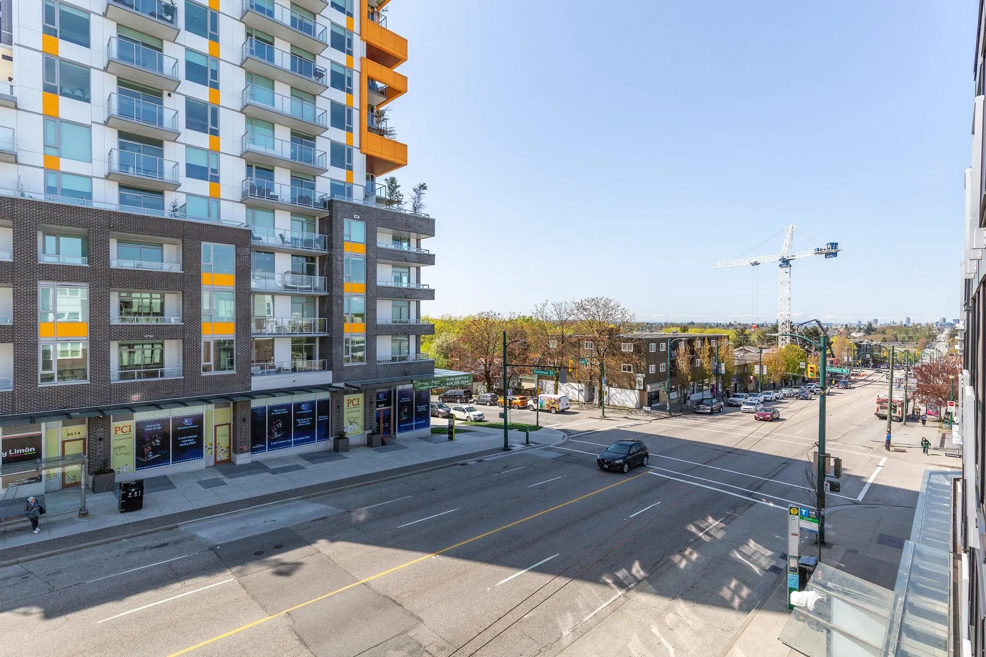 317 388 Kootenay Street