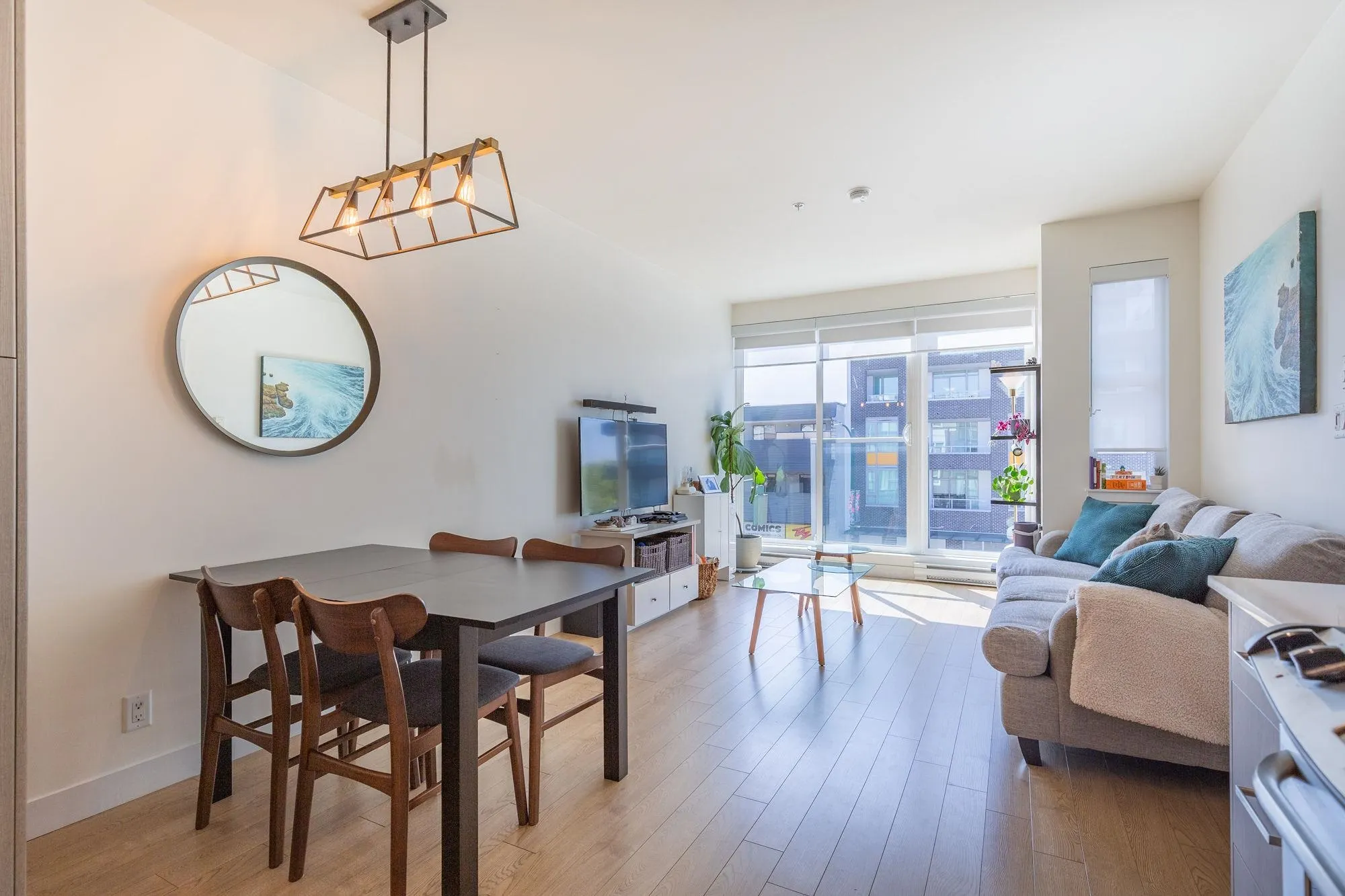 317 388 Kootenay Street