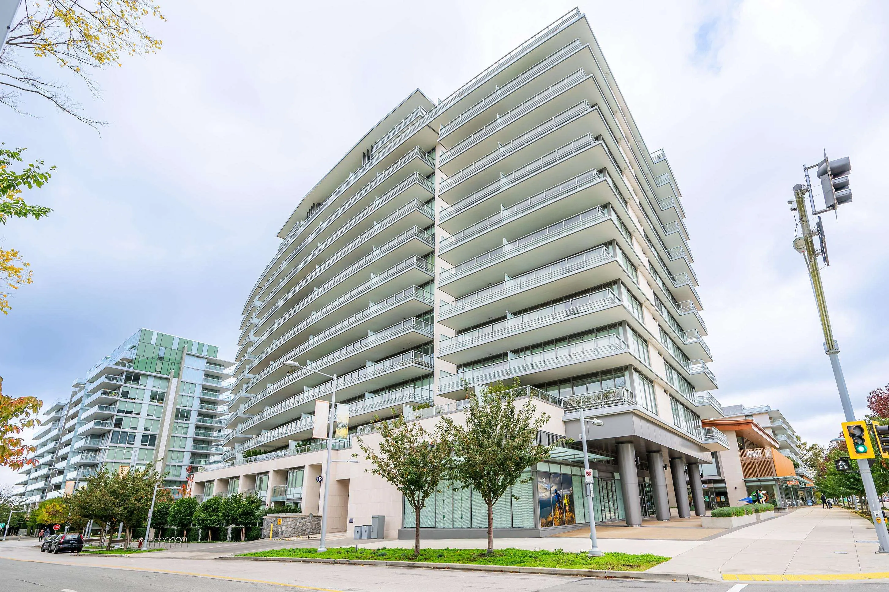 606 6622 Pearson Way