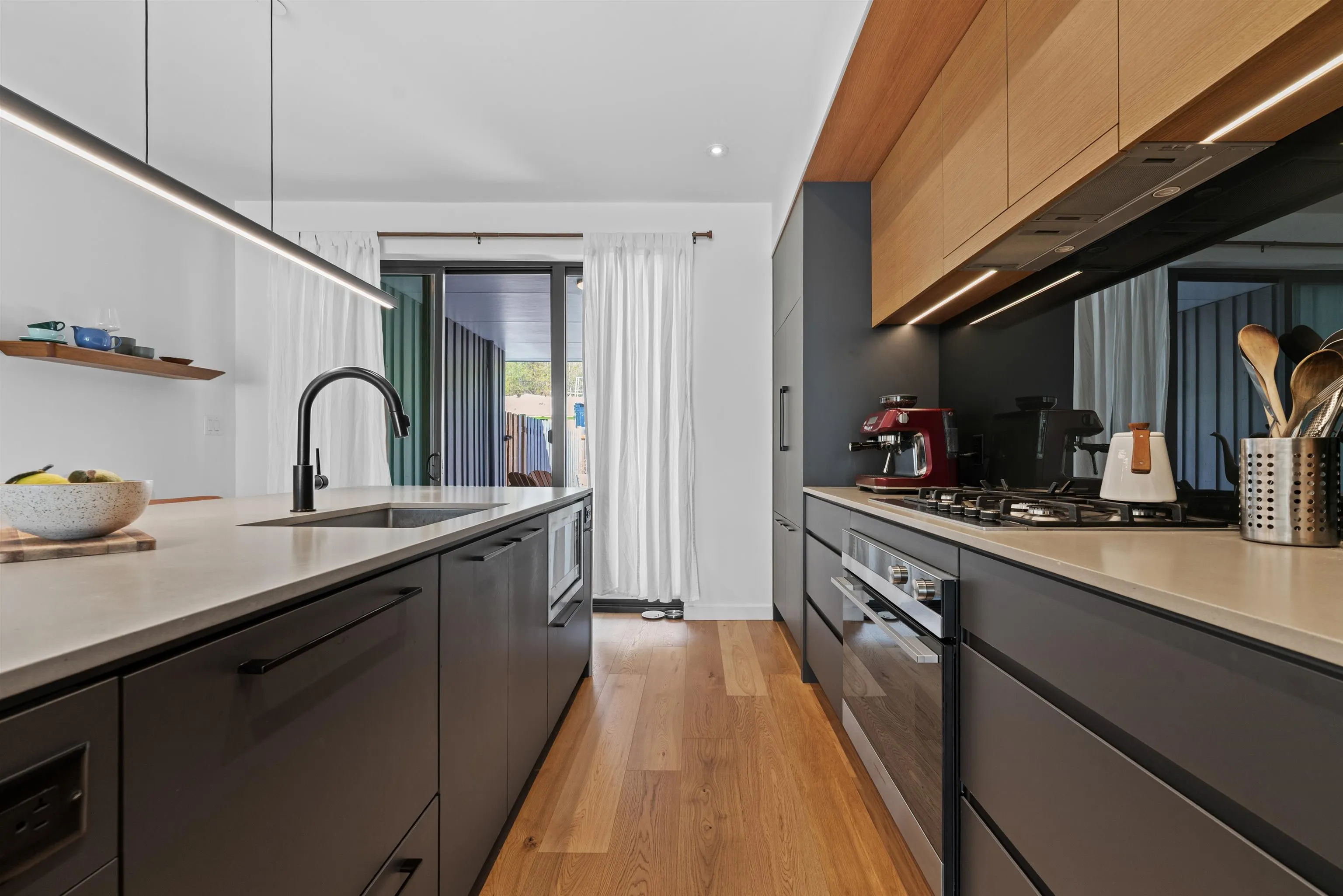 40822 The Crescent